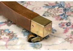 Baker Furniture McMillian Georgian Style Round Extension Table