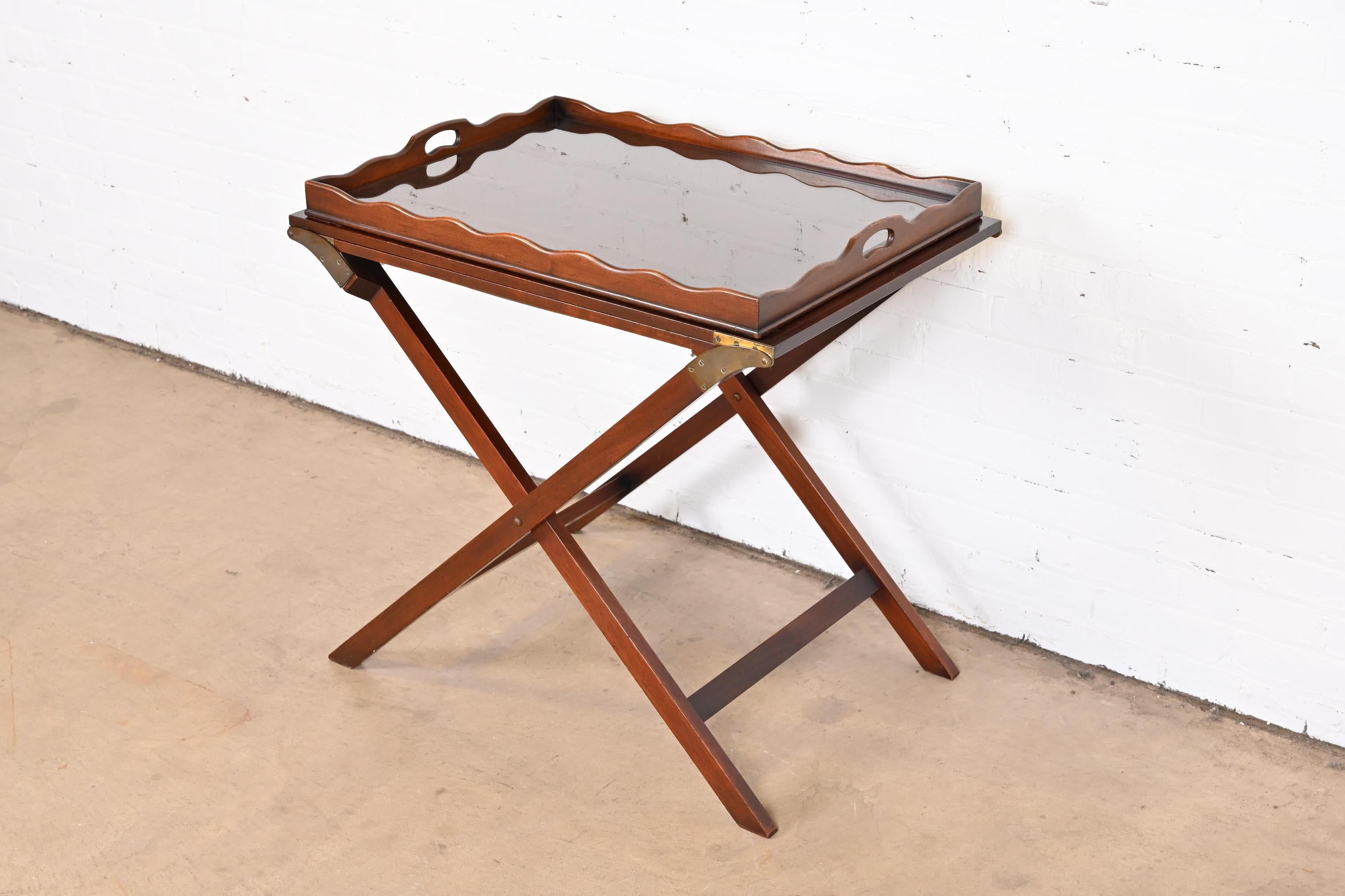 Baker Furniture Mid-Century Campaign Mahogany Butler Stand With Removable Tray In Good Condition In South Bend, IN
