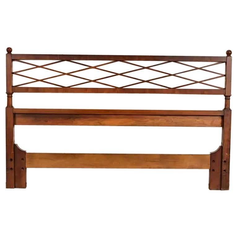 Baker Furniture - Tête de lit Queen Size de style Régence française du milieu du siècle, Circa 1960s