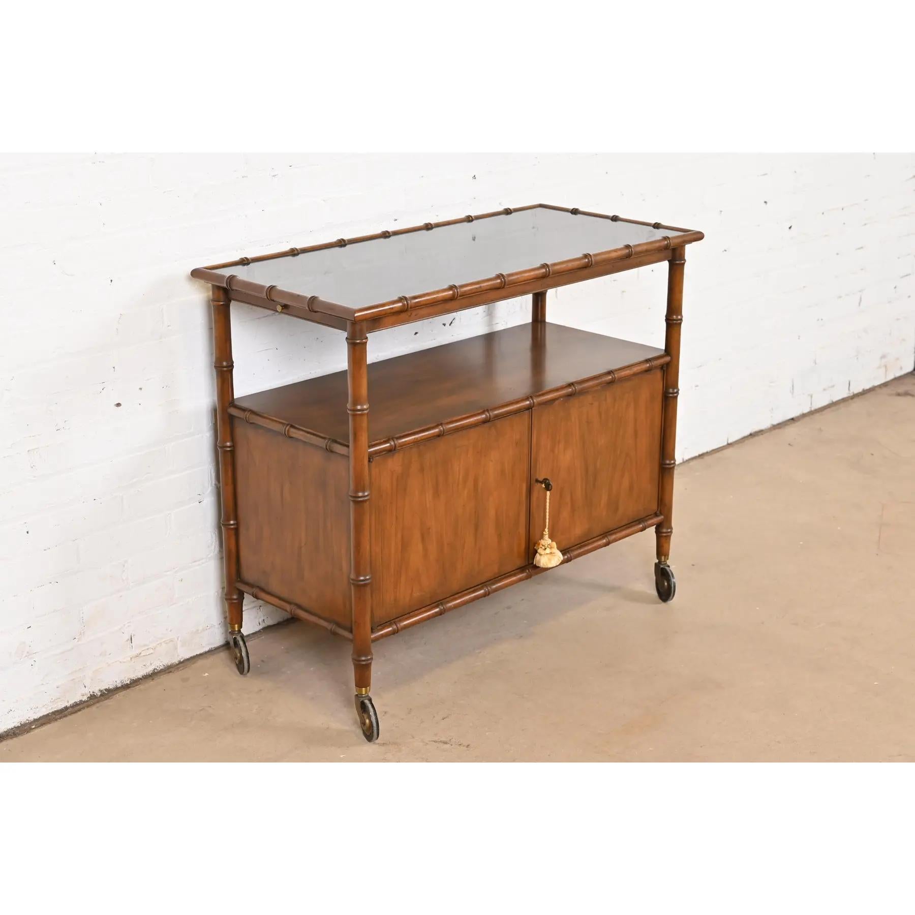 Baker Furniture Mid-Century Hollywood Regency Walnut Faux Bamboo Bar Cart In Good Condition In South Bend, IN
