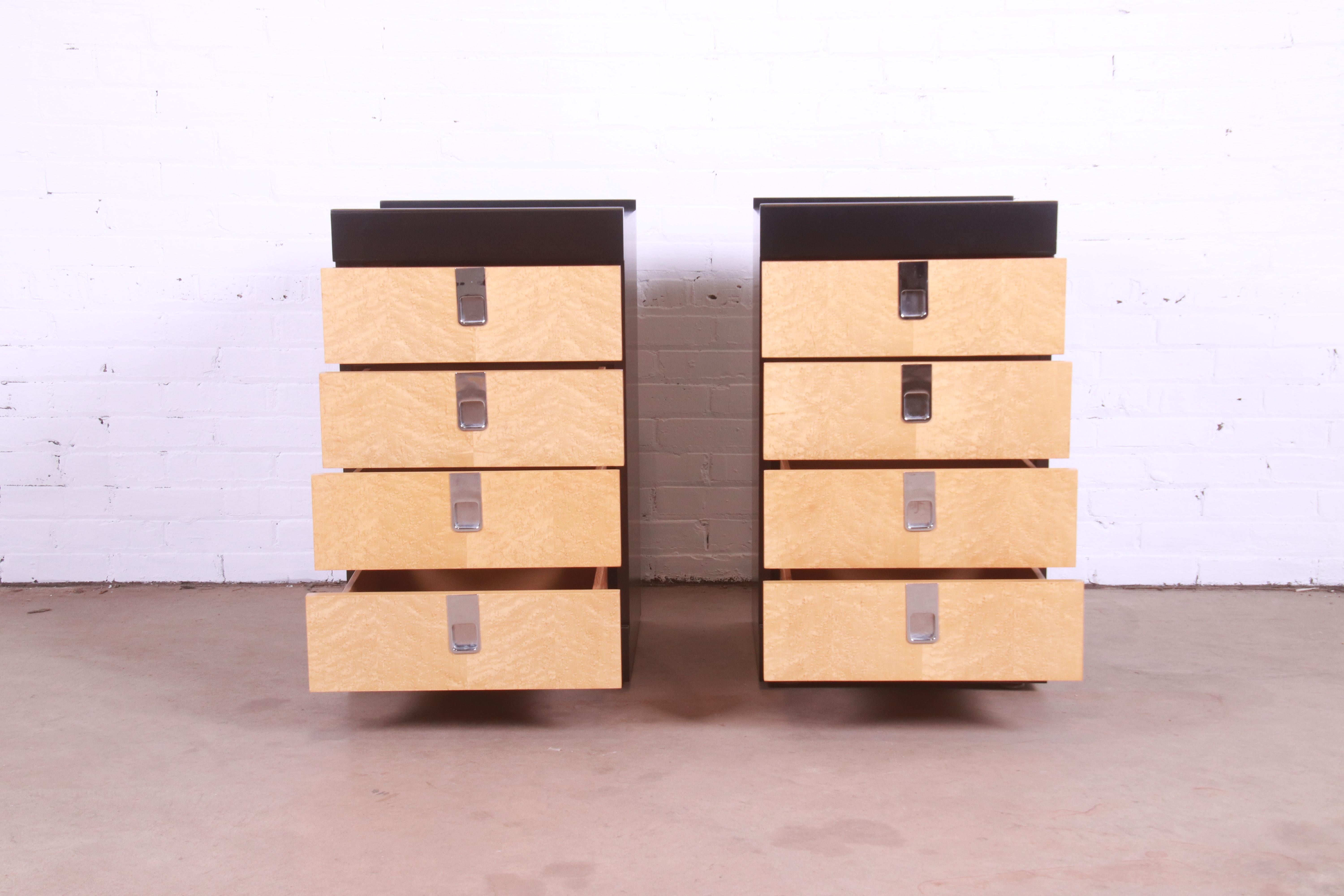 Baker Furniture Mid-Century Modern Birdseye Maple and Ebonized Bedside Chests For Sale 4