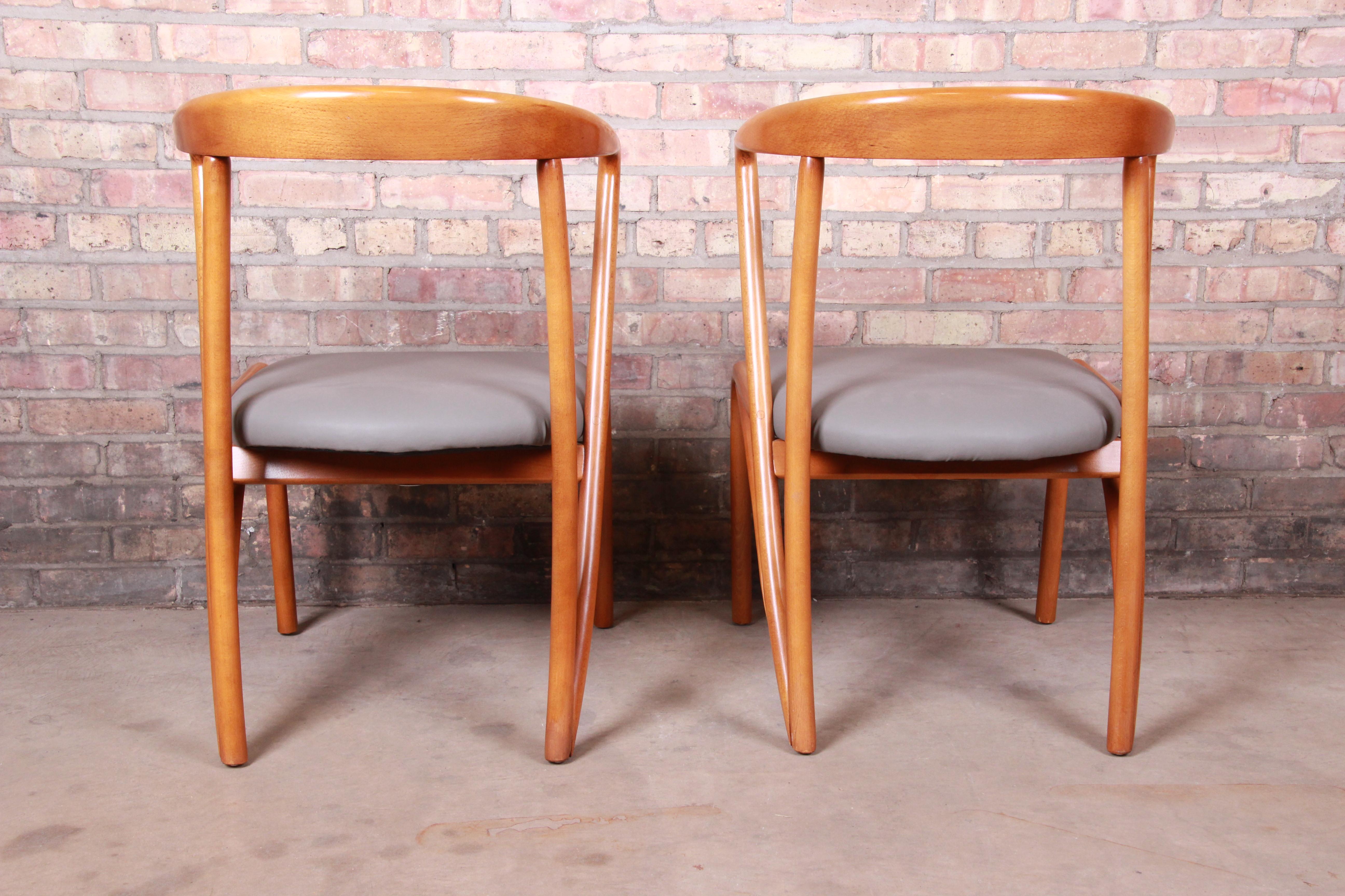 Baker Furniture Mid-Century Modern Sculpted Solid Maple Armchairs, Pair For Sale 3