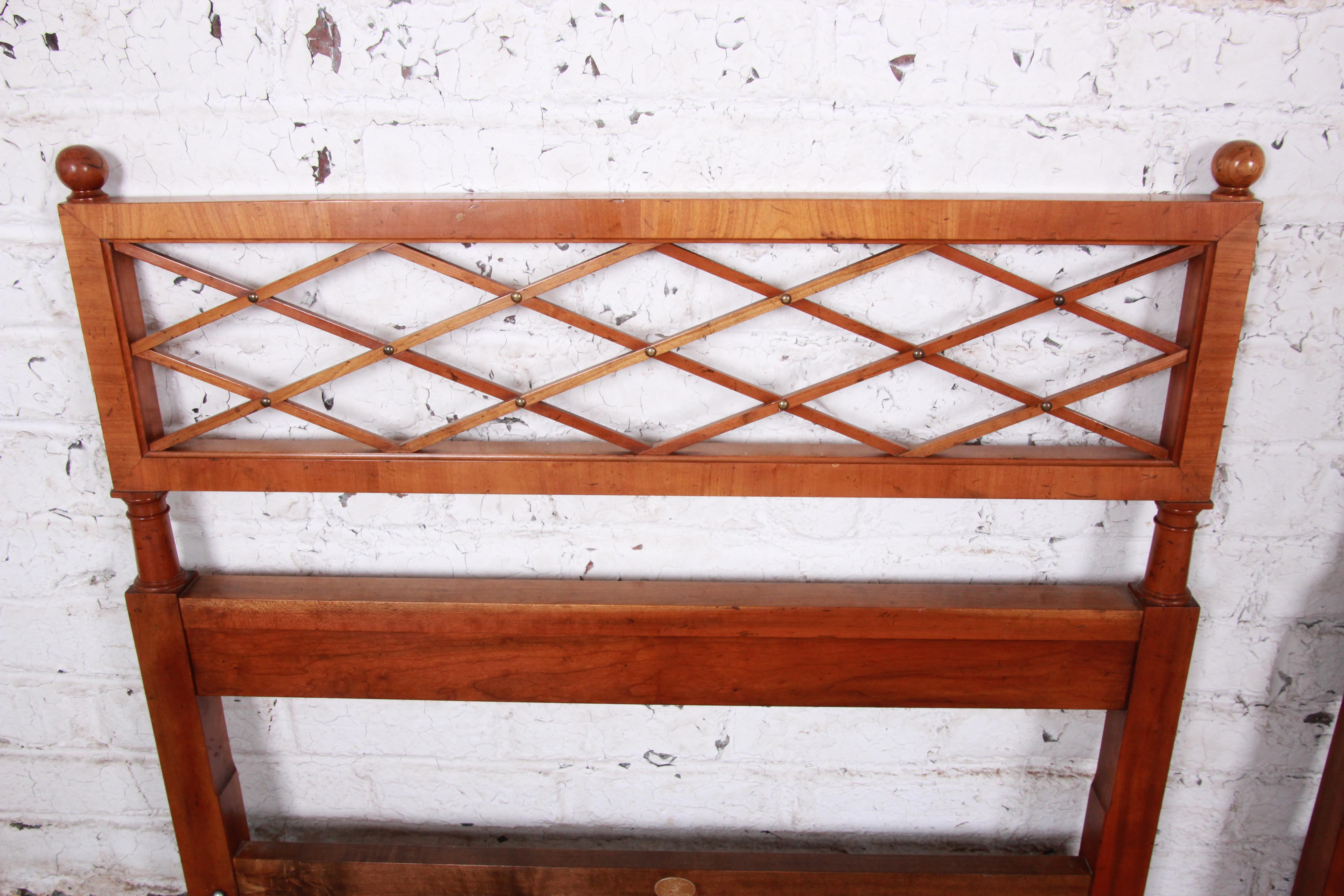 Pair of Baker Furniture Mid-Century Twin Headboards In Good Condition In South Bend, IN
