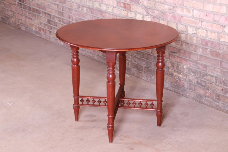 Baker Furniture Milling Road American Colonial Carved Mahogany Tea Table In Good Condition For Sale In South Bend, IN