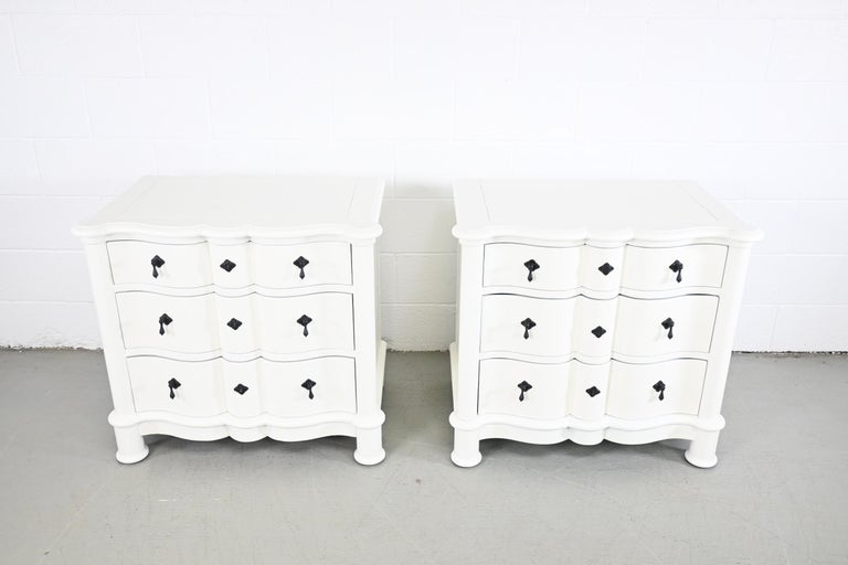 Baker Furniture Milling Road French Country White Nightstands, a Pair In Excellent Condition For Sale In Morgan, UT