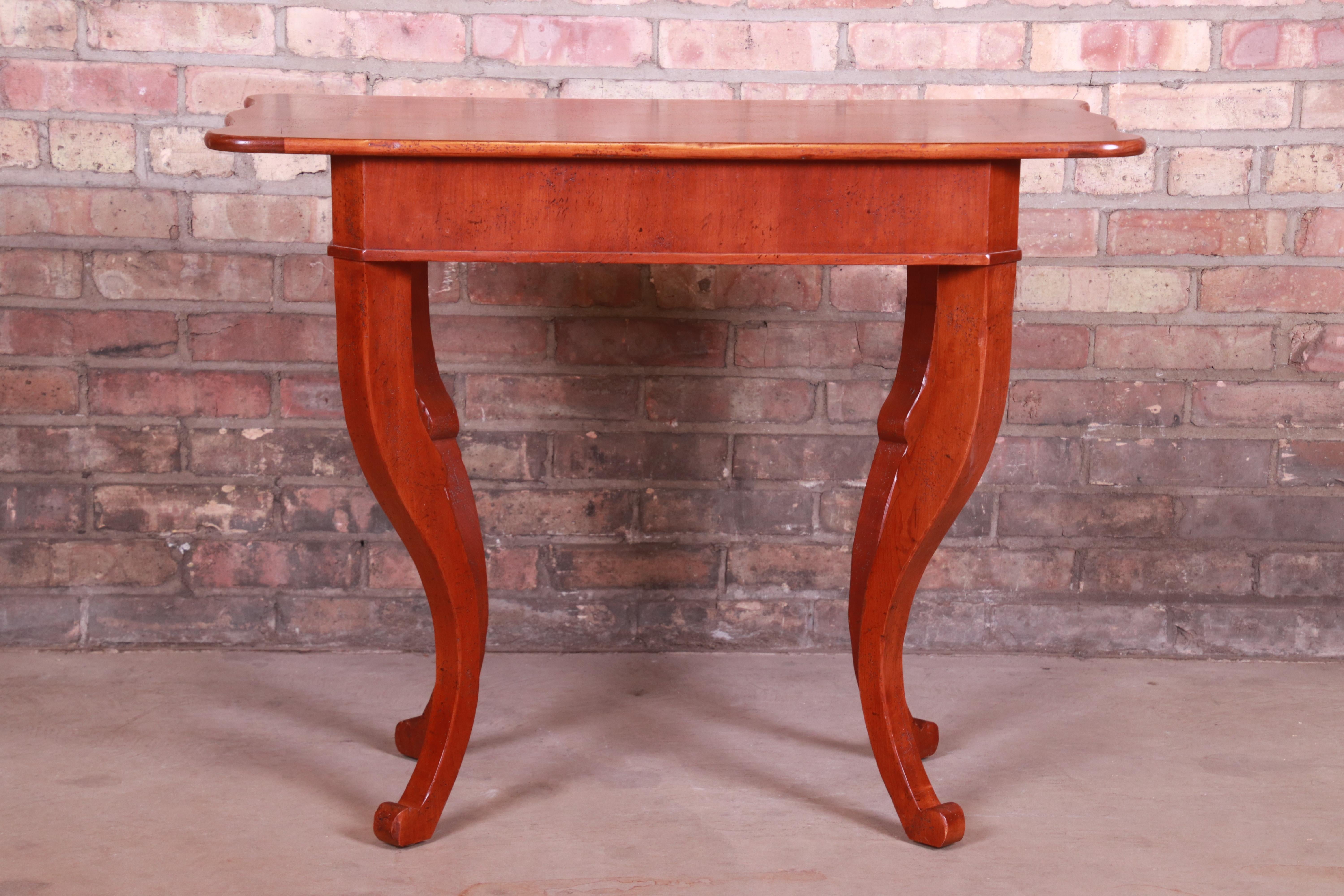 Baker Furniture Milling Road French Provincial Cherry Wood Tea Table In Good Condition In South Bend, IN