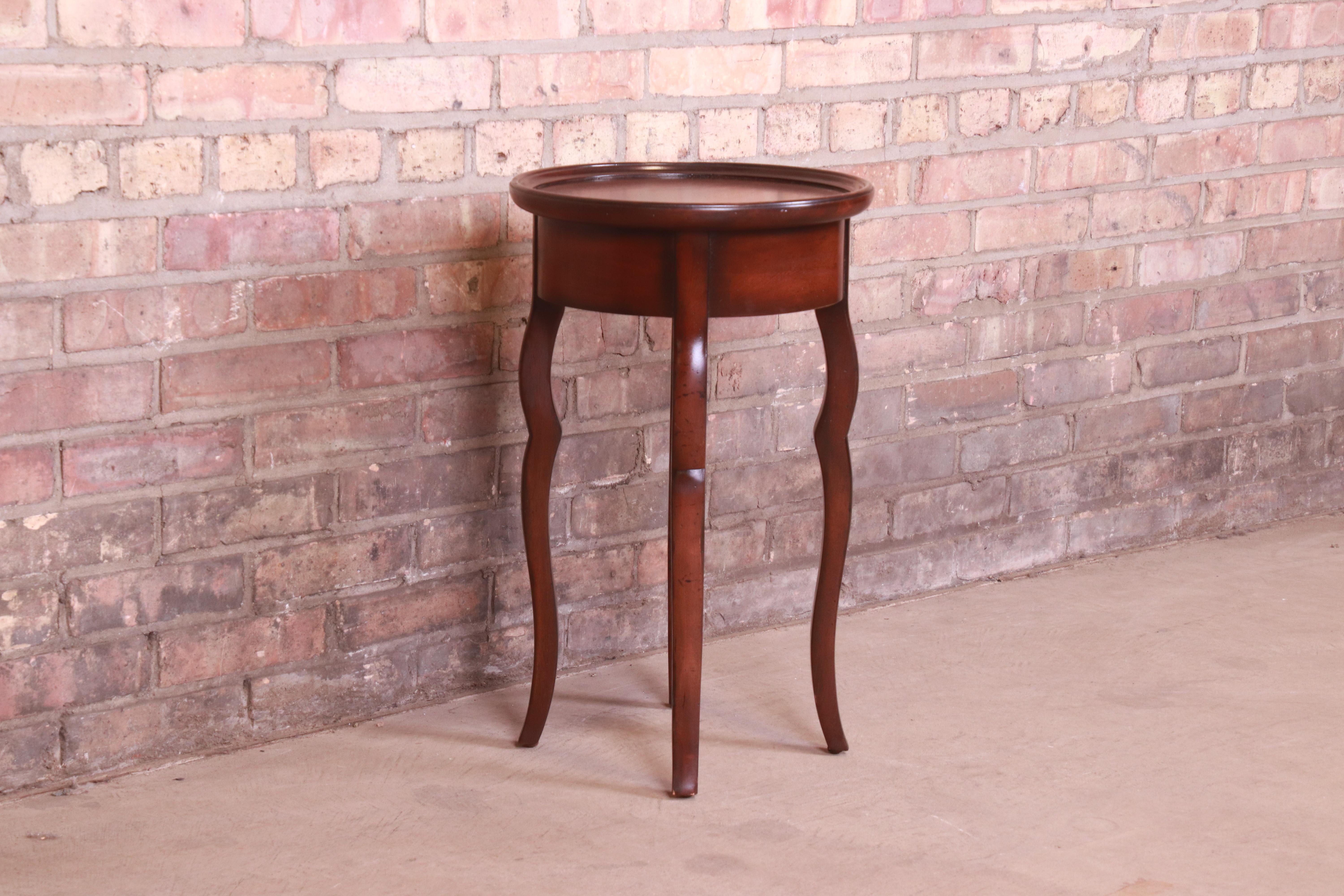 Baker Furniture Milling Road French Provincial Mahogany Side Table In Good Condition In South Bend, IN