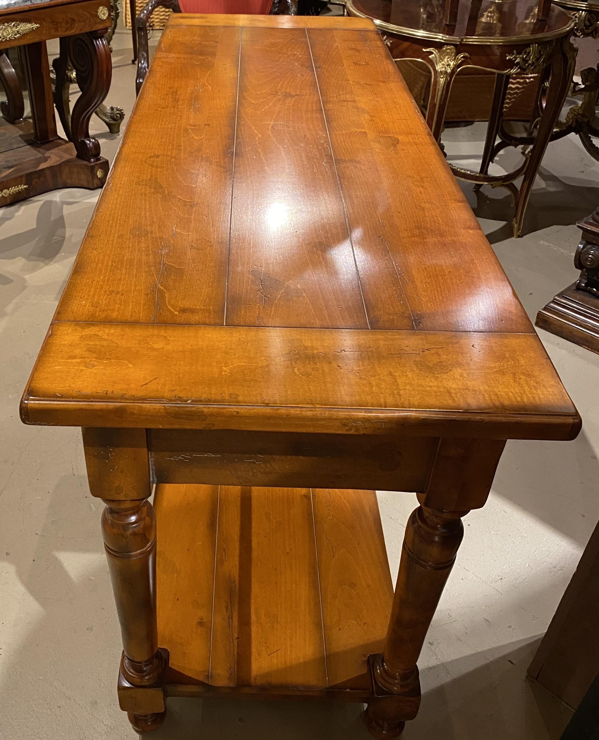 Console a un cassetto in stile francese di Baker Furniture Milling Road In condizioni buone in vendita a Milford, NH