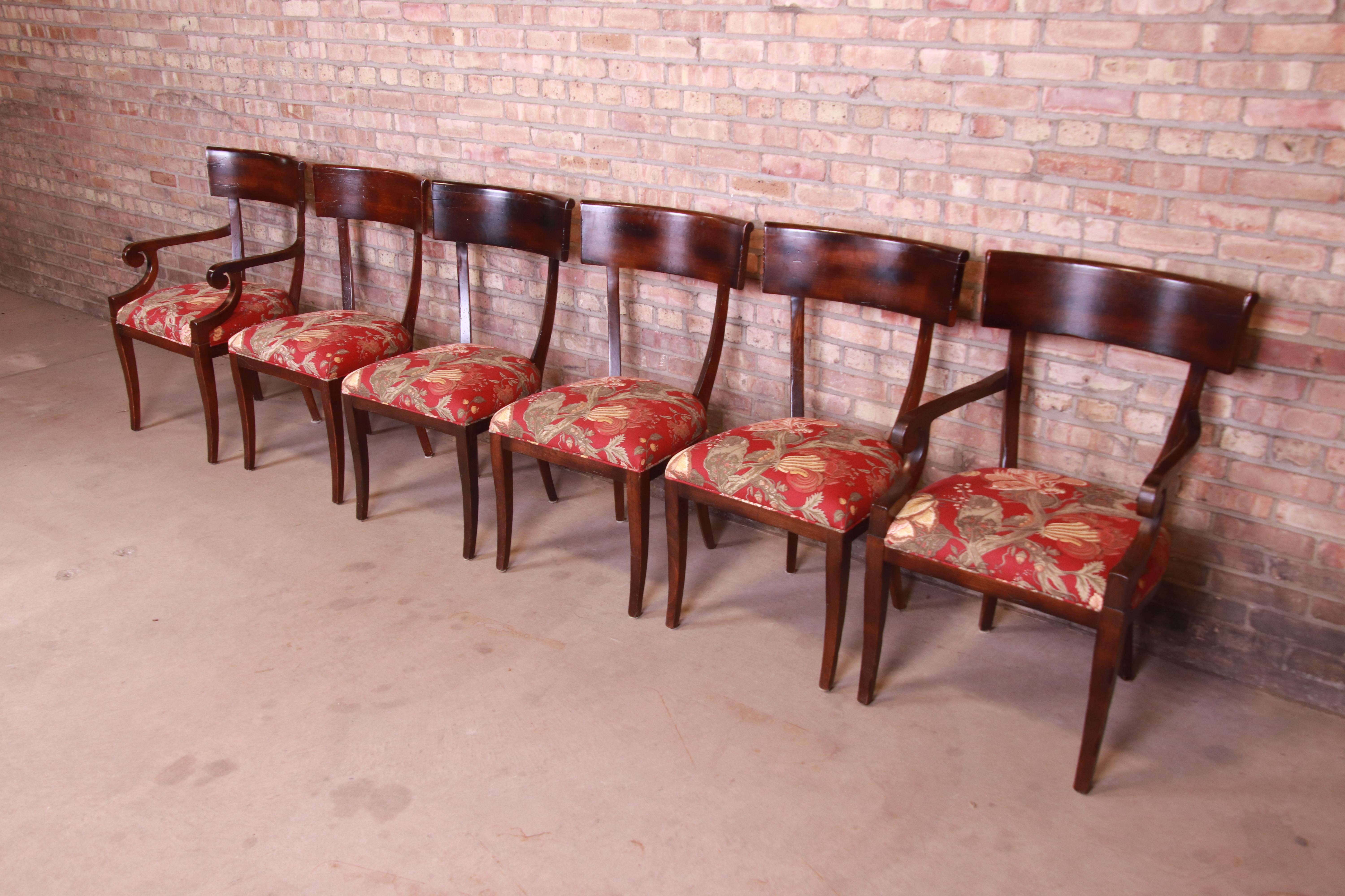 A gorgeous set of six Italian Provincial or Regency style dining chairs

By Baker Furniture 