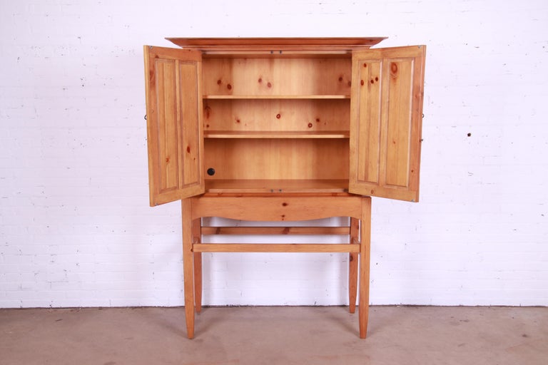 Baker Furniture Milling Road Shaker Style Carved Pine Linen Press or Bar Cabinet For Sale 3