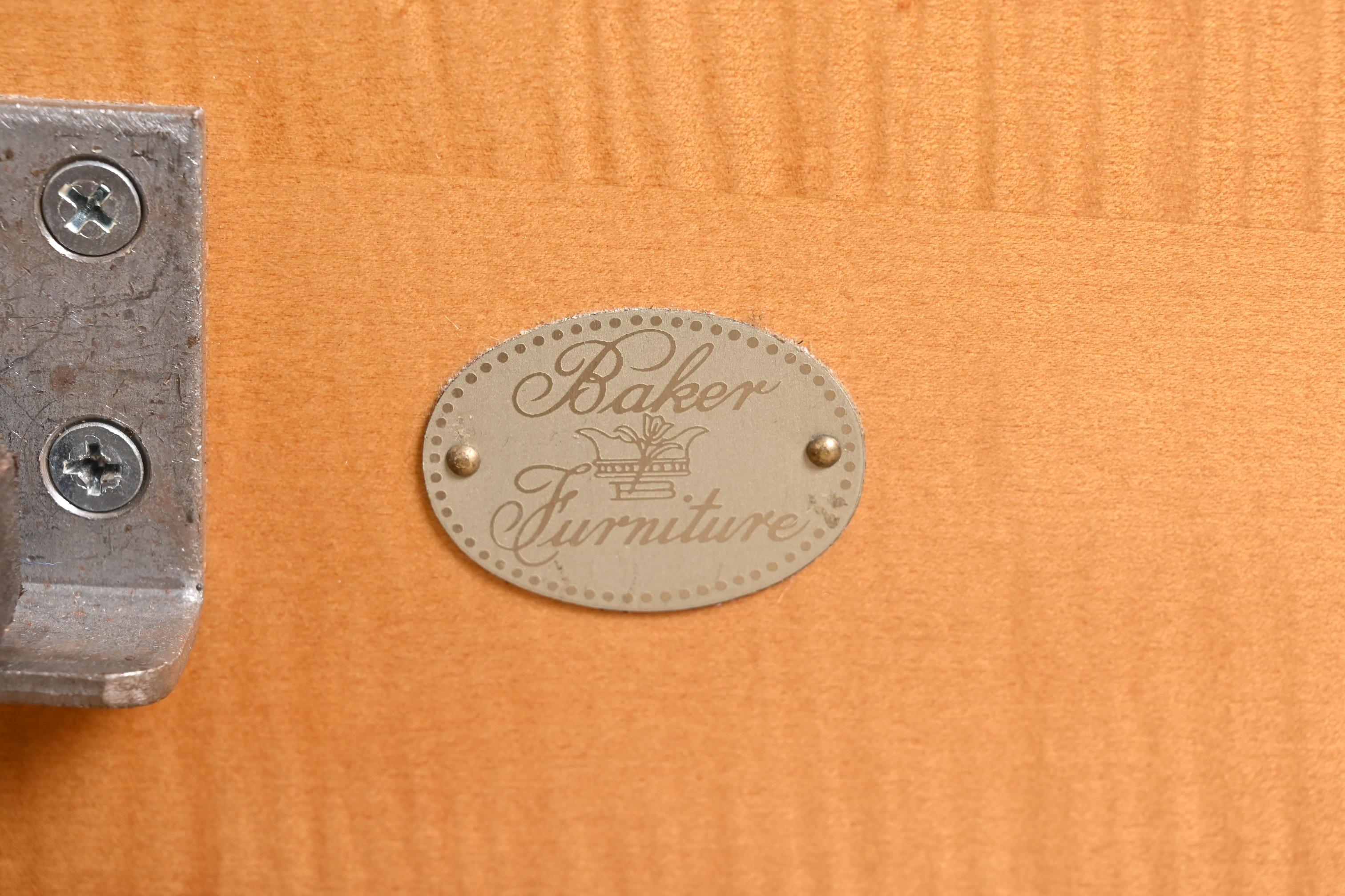 Baker Furniture Modern Art Deco Primavera Wood King Size Bed For Sale 7