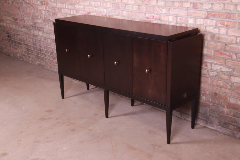 Baker Furniture Modern Hollywood Regency Sideboard or Bar Cabinet, Refinished In Good Condition For Sale In South Bend, IN