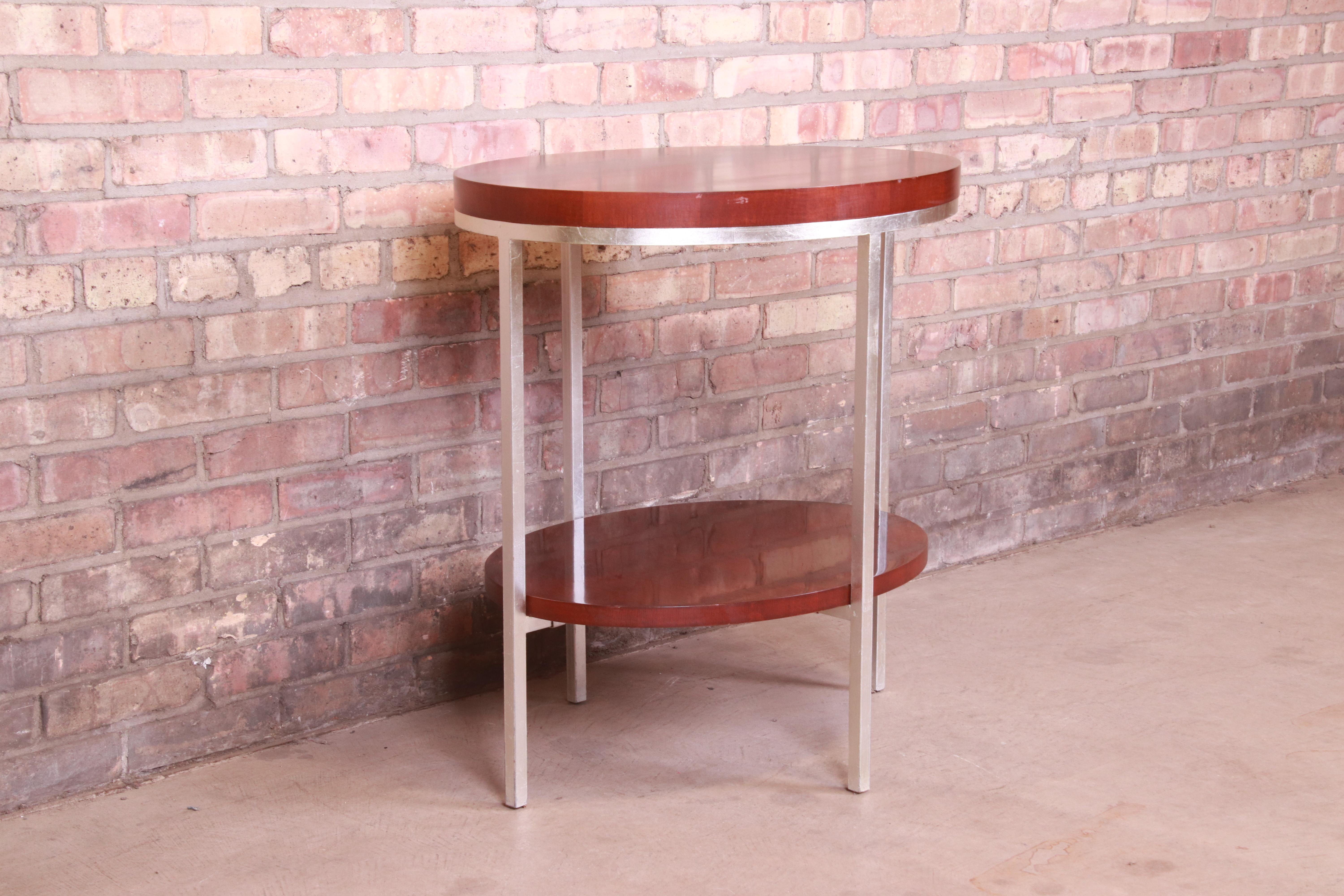 20ième siècle Table d'appoint moderne à deux niveaux en acajou et en acier, de Baker Furniture en vente