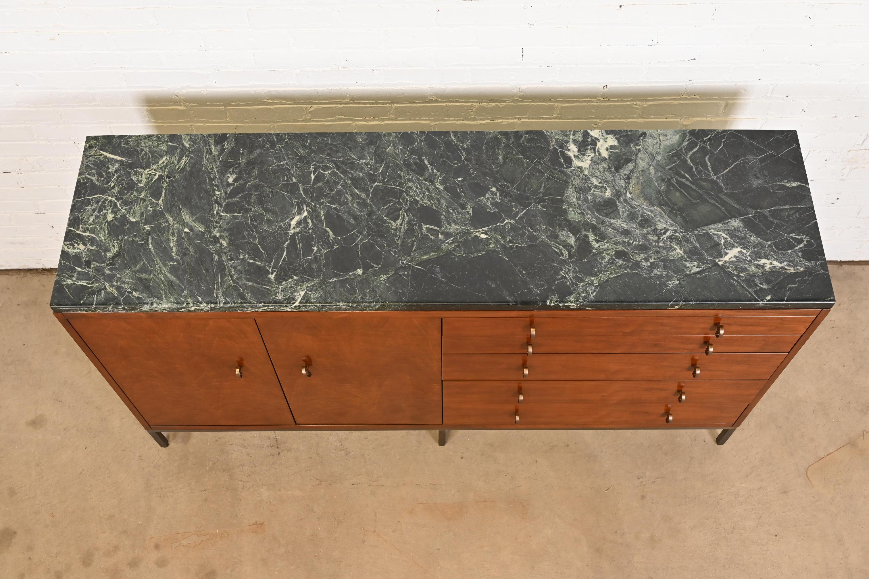 Buffet ou meuble de bar moderne avec plateau en marbre Baker Furniture 3