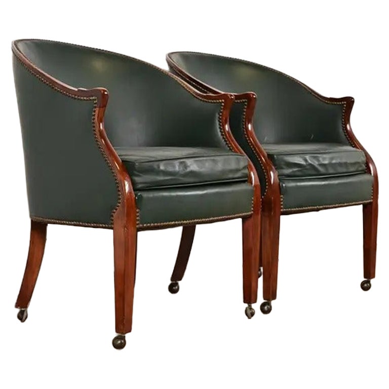 Baker Furniture - Sedie da salotto imbottite in pelle Modern Regency, coppia