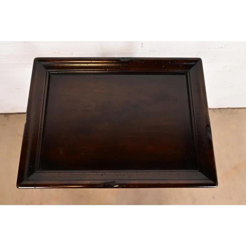 Brass Baker Furniture Modern Regency Mahogany Étagère For Sale