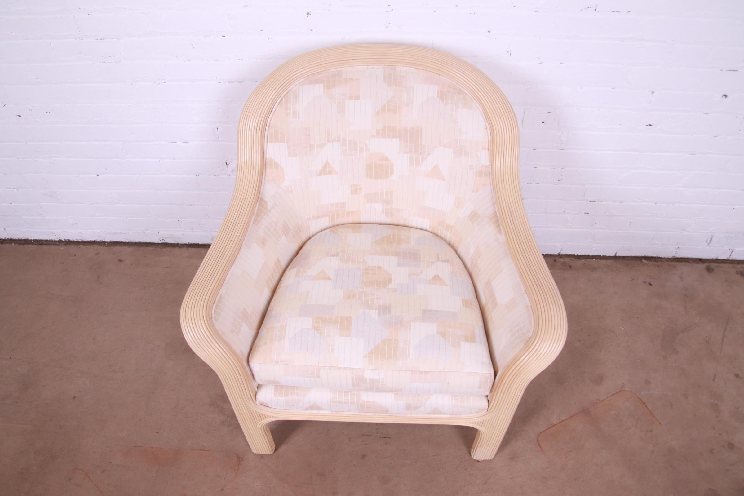 Baker Furniture Modern Sculptural Split Reed Rattan Upholstered Lounge Chair For Sale 1
