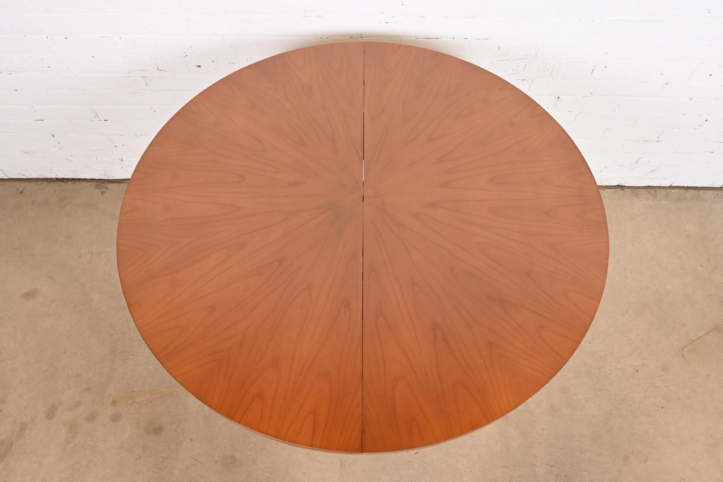Mueble Baker Mesa Neoclásica con Pedestal de Madera de Cerezo y Parcela Ebonizada en venta 3