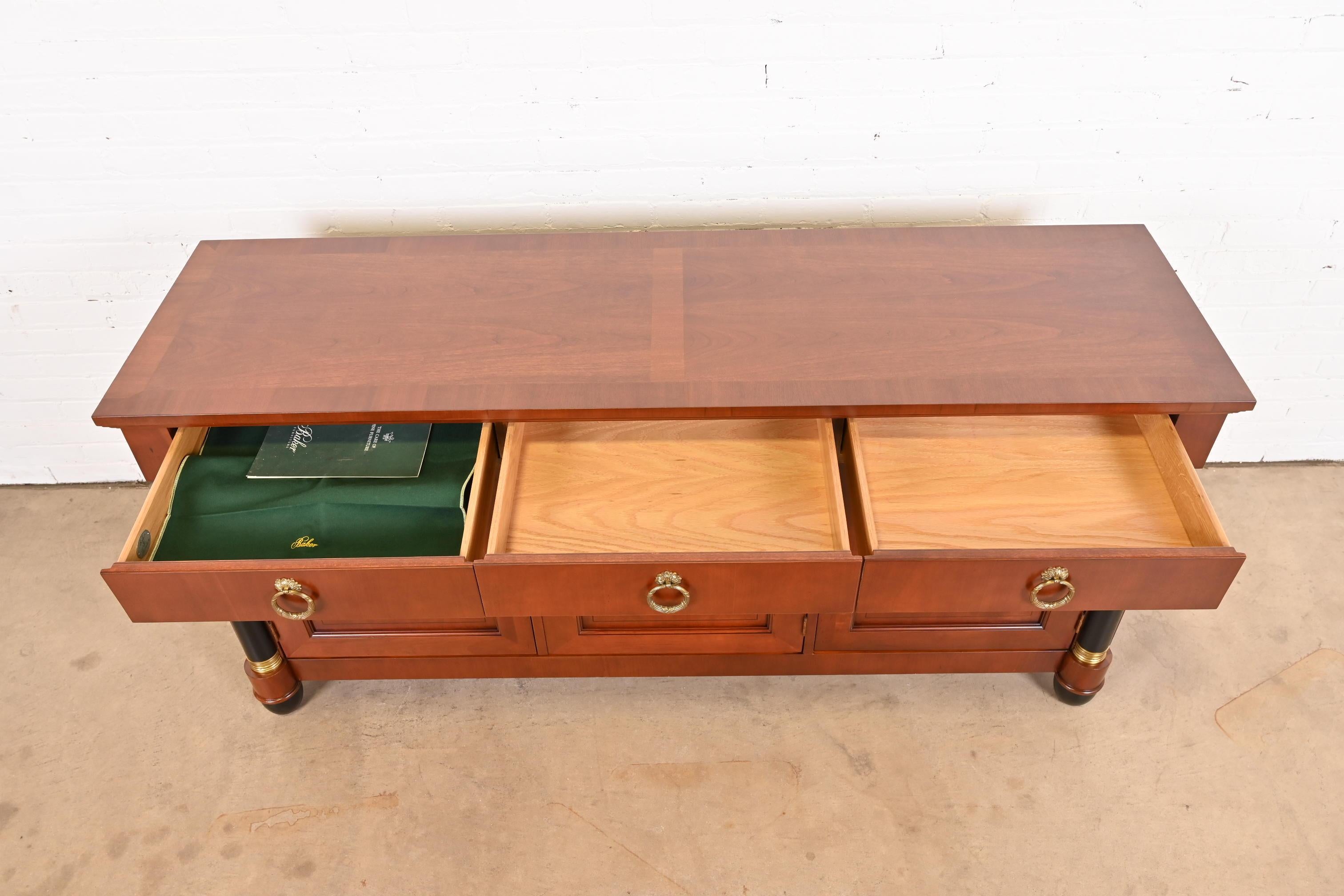 Baker Furniture Neoclassical Cherry Wood and Parcel Ebonized Sideboard Credenza For Sale 3