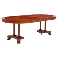 Baker Furniture Mesa de comedor extensible neoclásica de madera de cerezo con 2 hojas