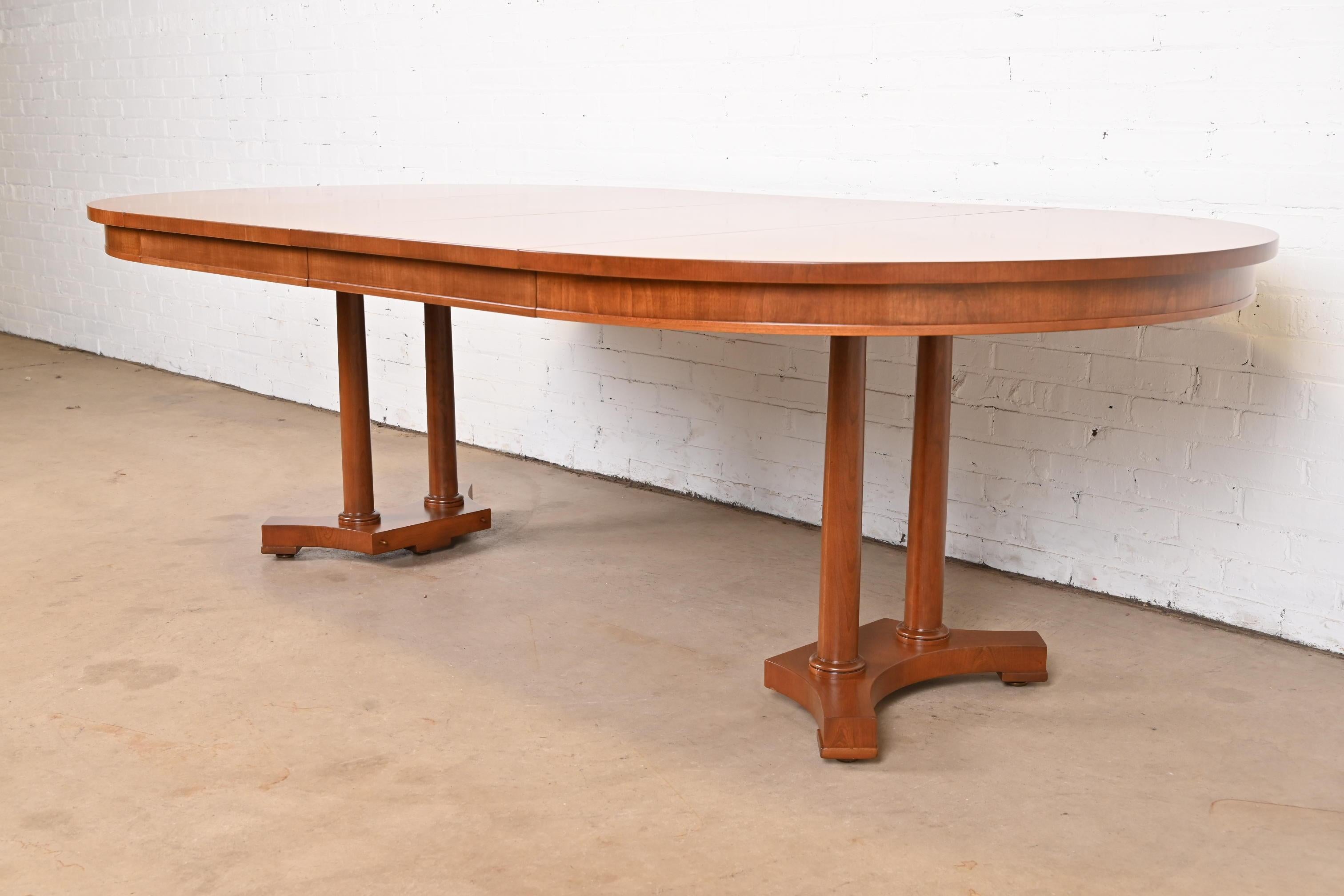 Baker Furniture Neoclassical Cherry Wood Extension Dining Table, Refinished In Good Condition For Sale In South Bend, IN