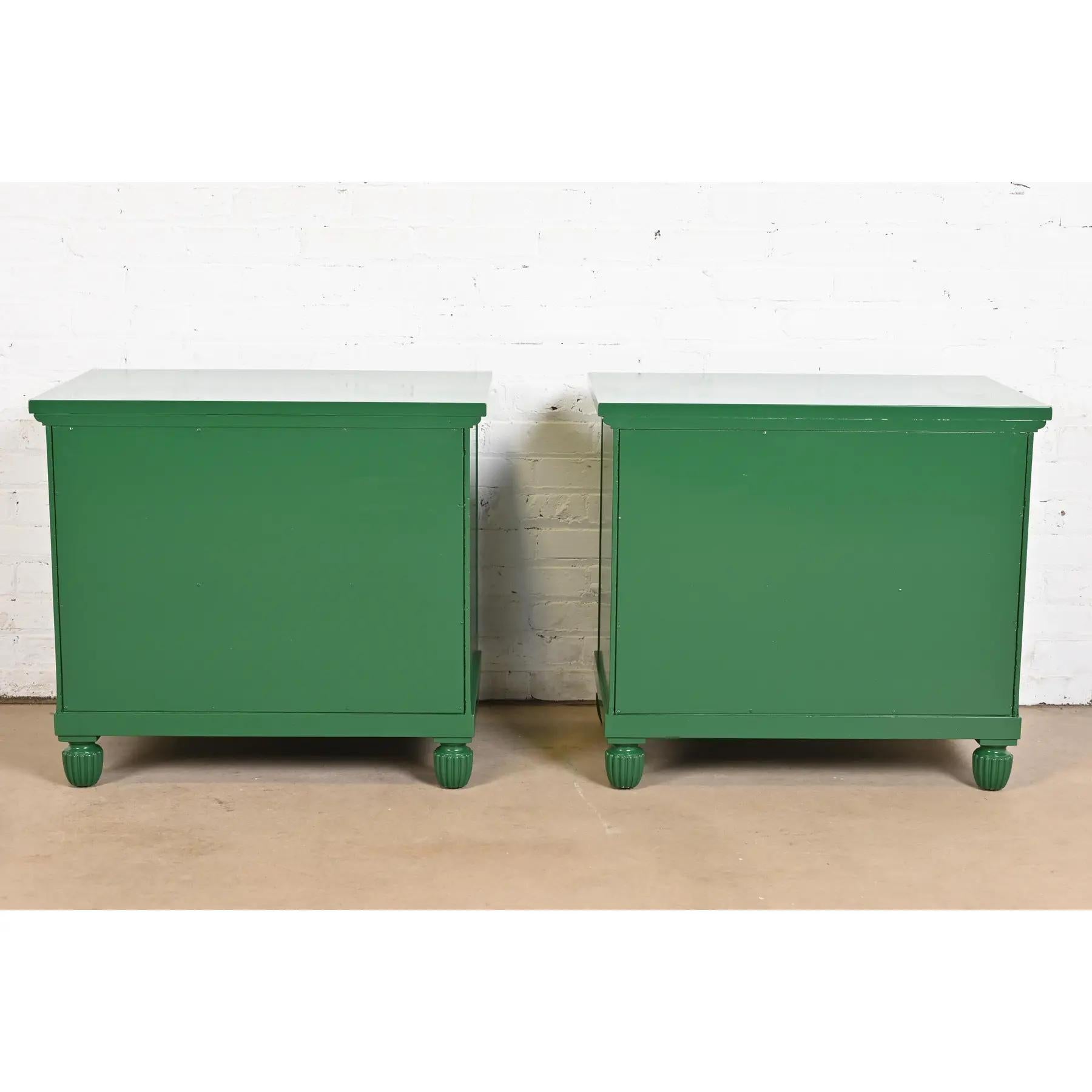 Baker Furniture Neoclassical Green Lacquered Mahogany Nightstands, Refinished For Sale 6