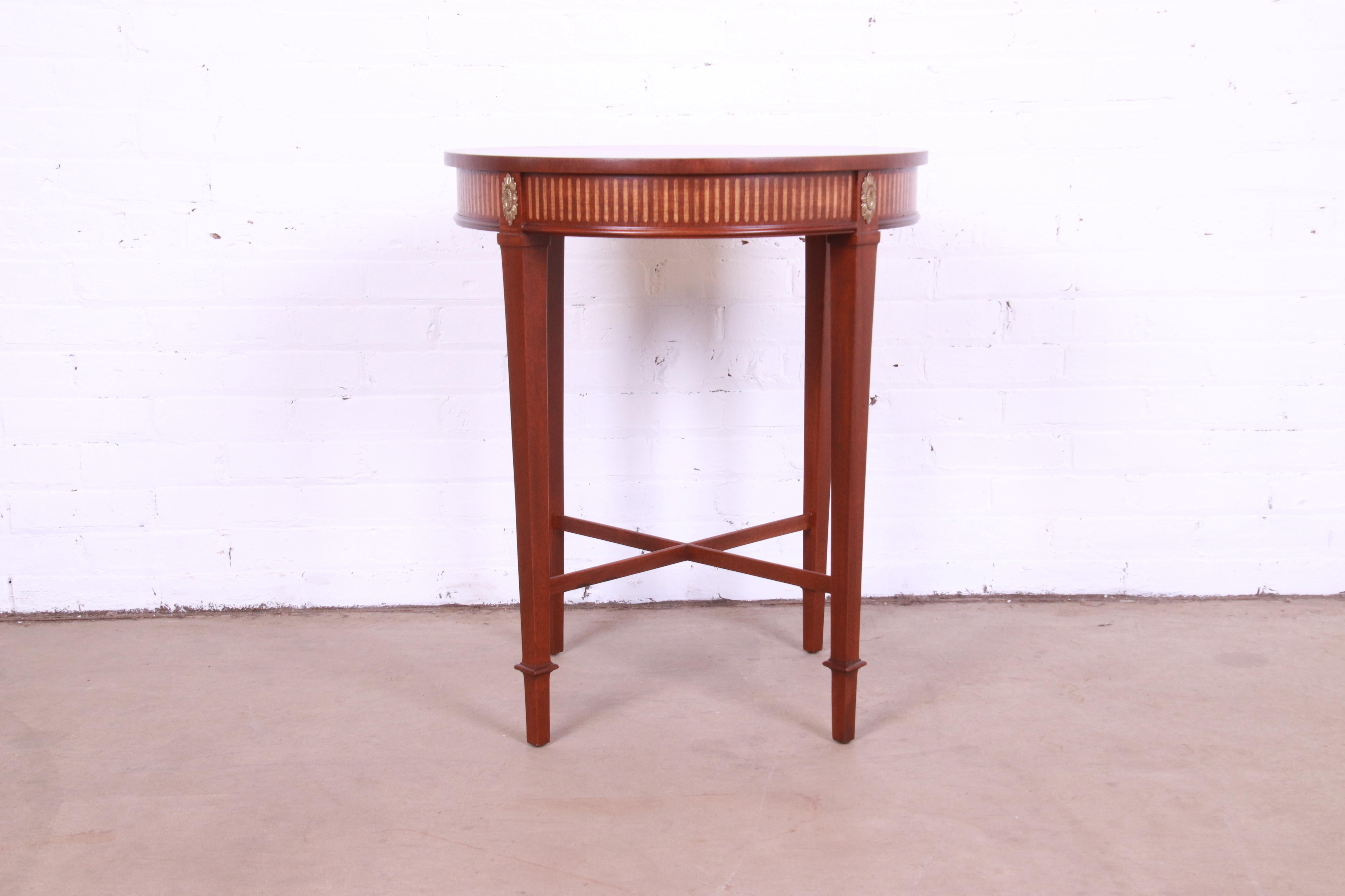 Baker Furniture Neoclassical Mahogany and Brass Tea Table, Newly Refinished For Sale 7