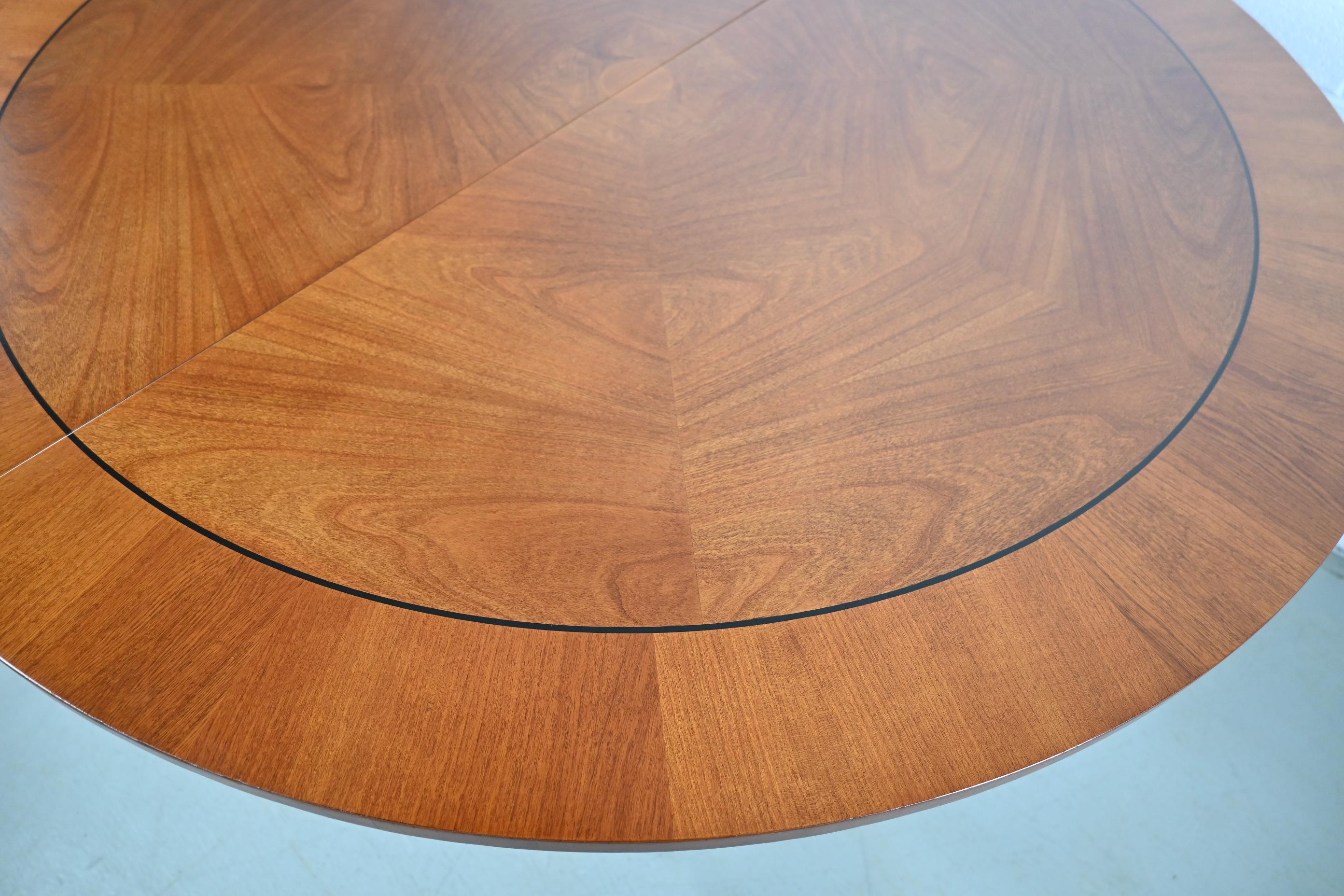 Baker Furniture Palladian Round Extension Dining Table 7