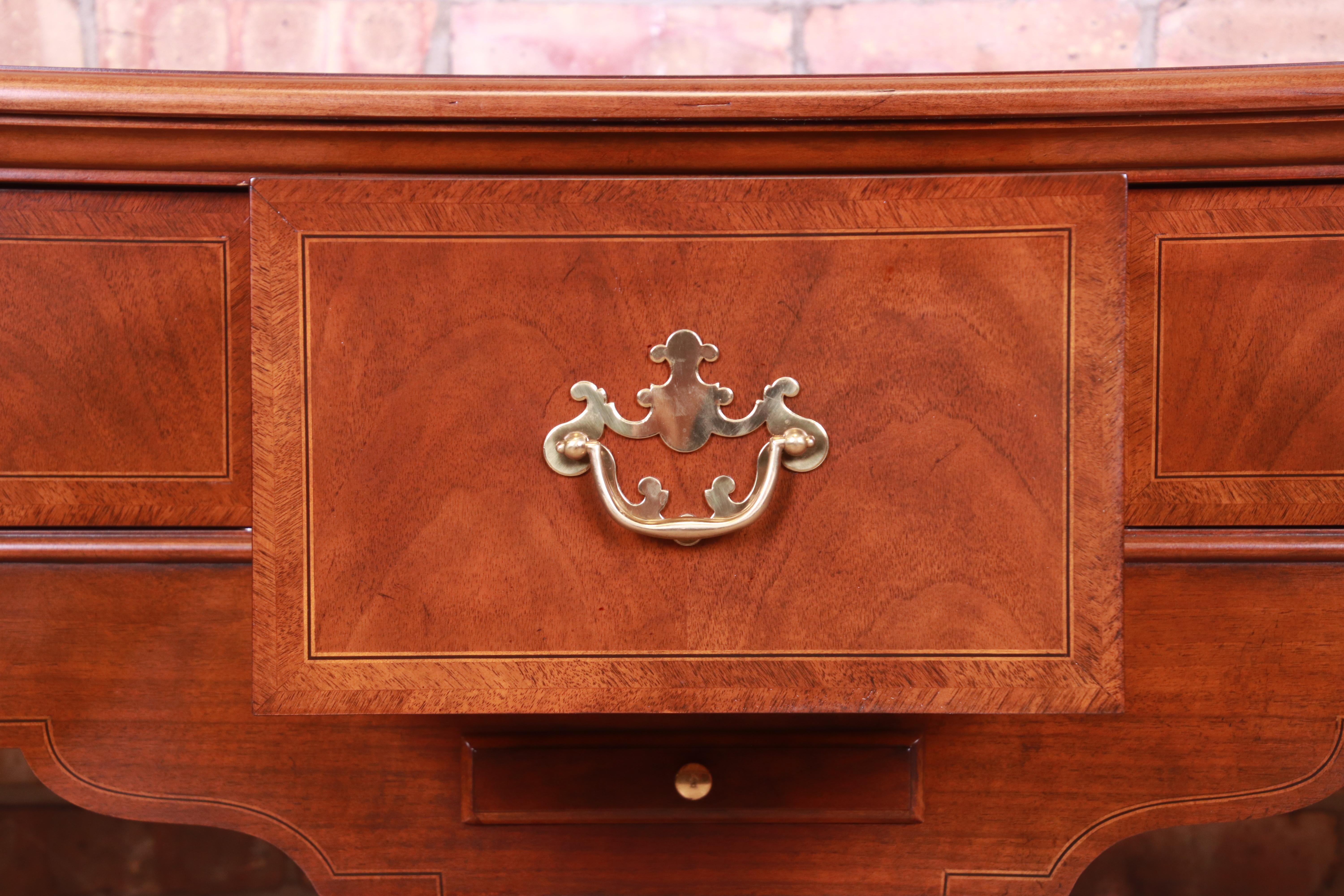 Baker Furniture Queen Anne Banded Mahogany Sideboard, Newly Refinished In Good Condition For Sale In South Bend, IN