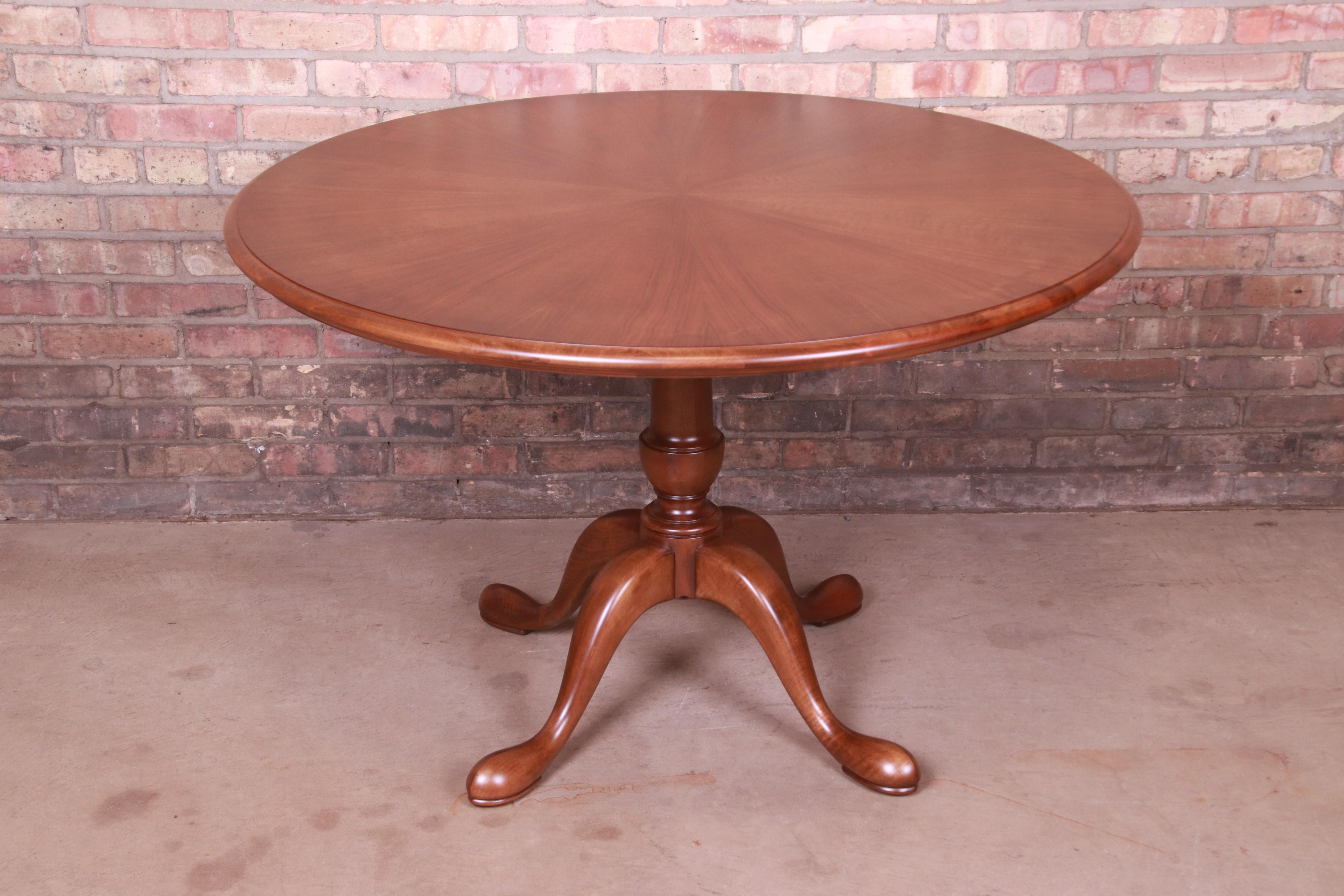 queen anne round dining table
