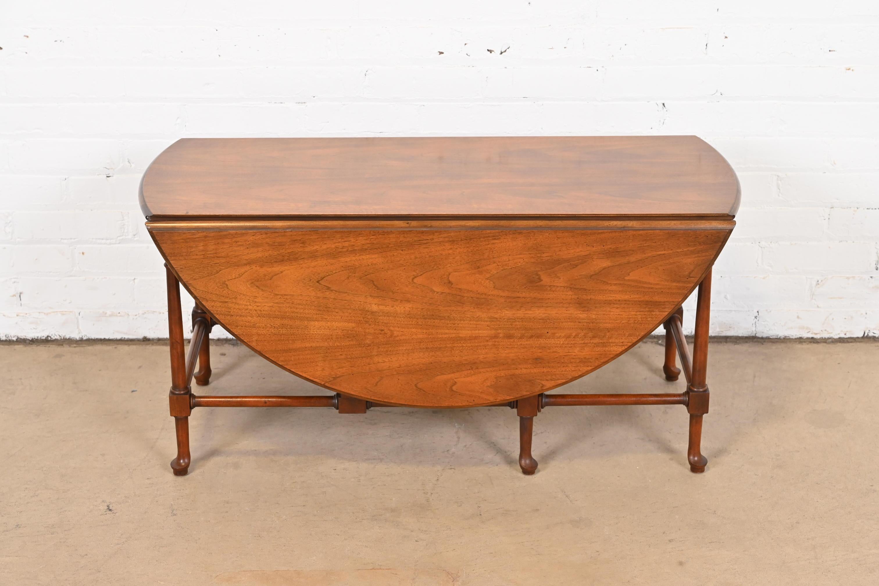 Baker Furniture Queen Anne Walnut Drop Leaf Coffee Table For Sale 1