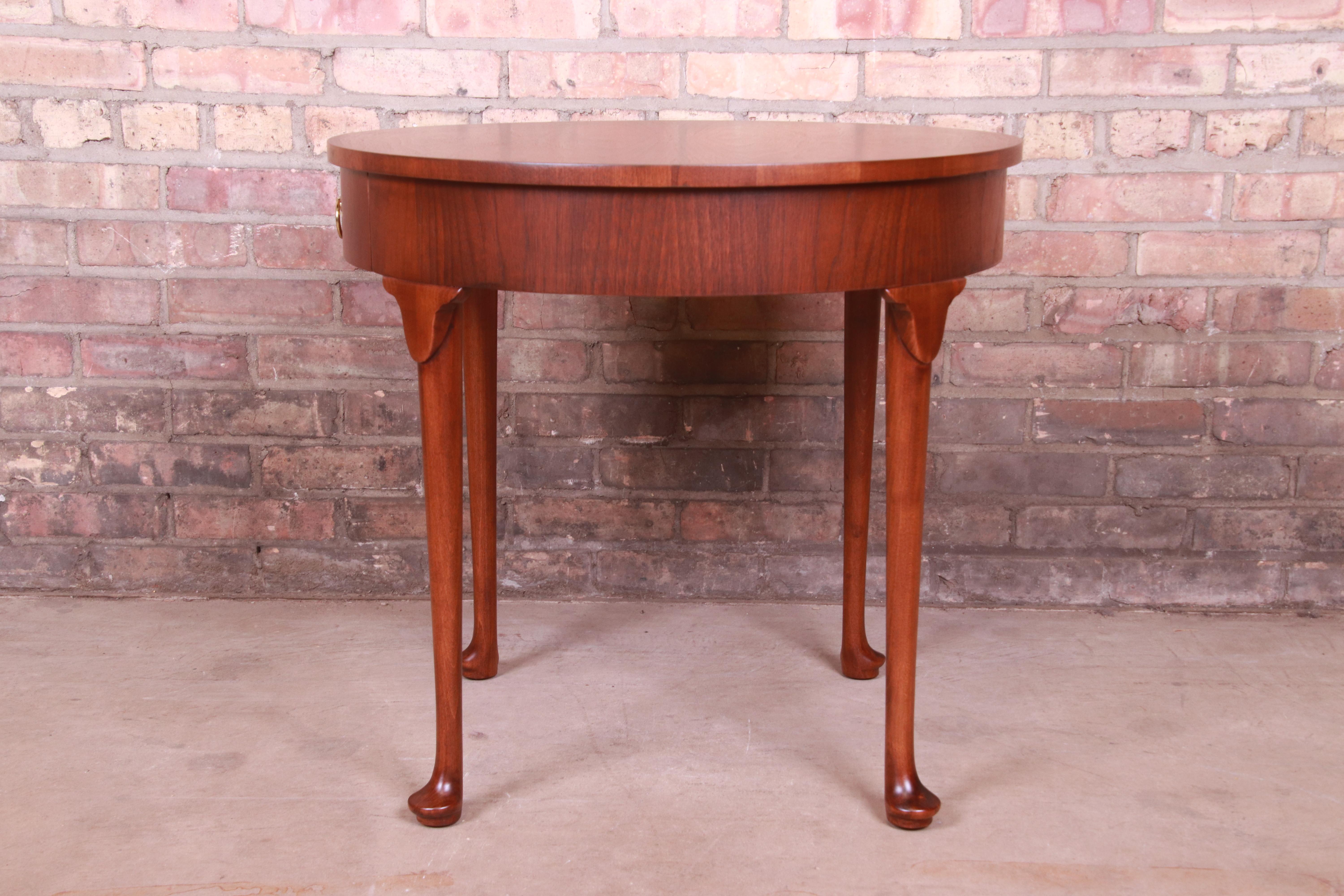 Baker Furniture Queen Anne Walnut Tea Table, Newly Refinished For Sale 7