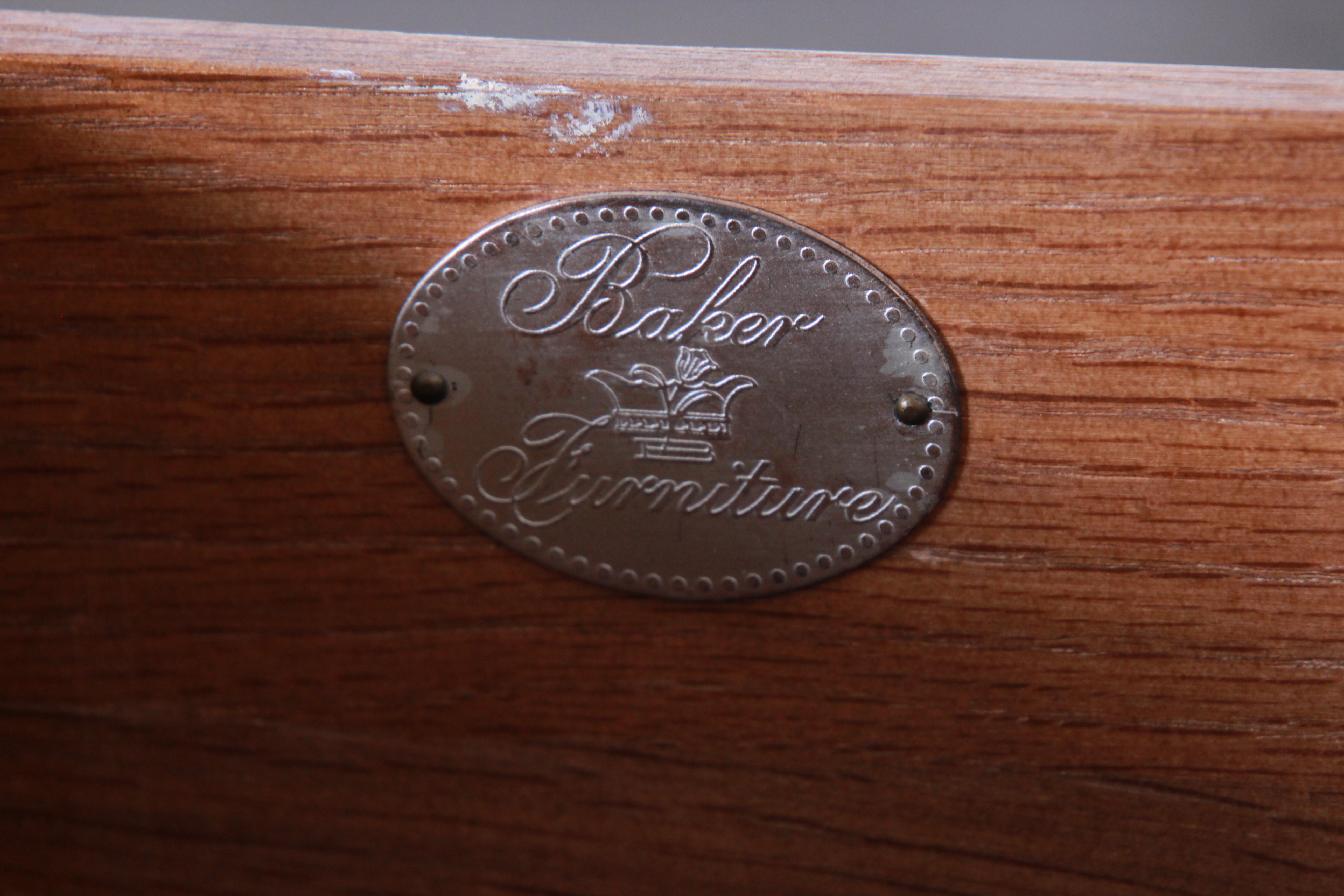 Baker Furniture Regency Banded Inlaid Mahogany Sideboard Credenza, circa 1940s 10