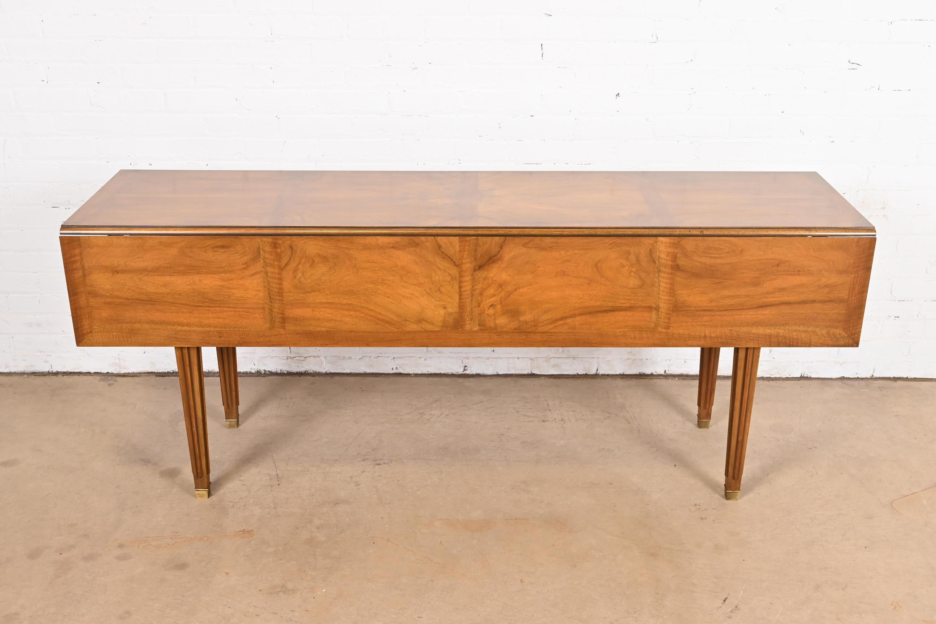 Baker Furniture Regency Burled Walnut Drop Leaf Console Dining Table, Circa 1960 In Good Condition In South Bend, IN