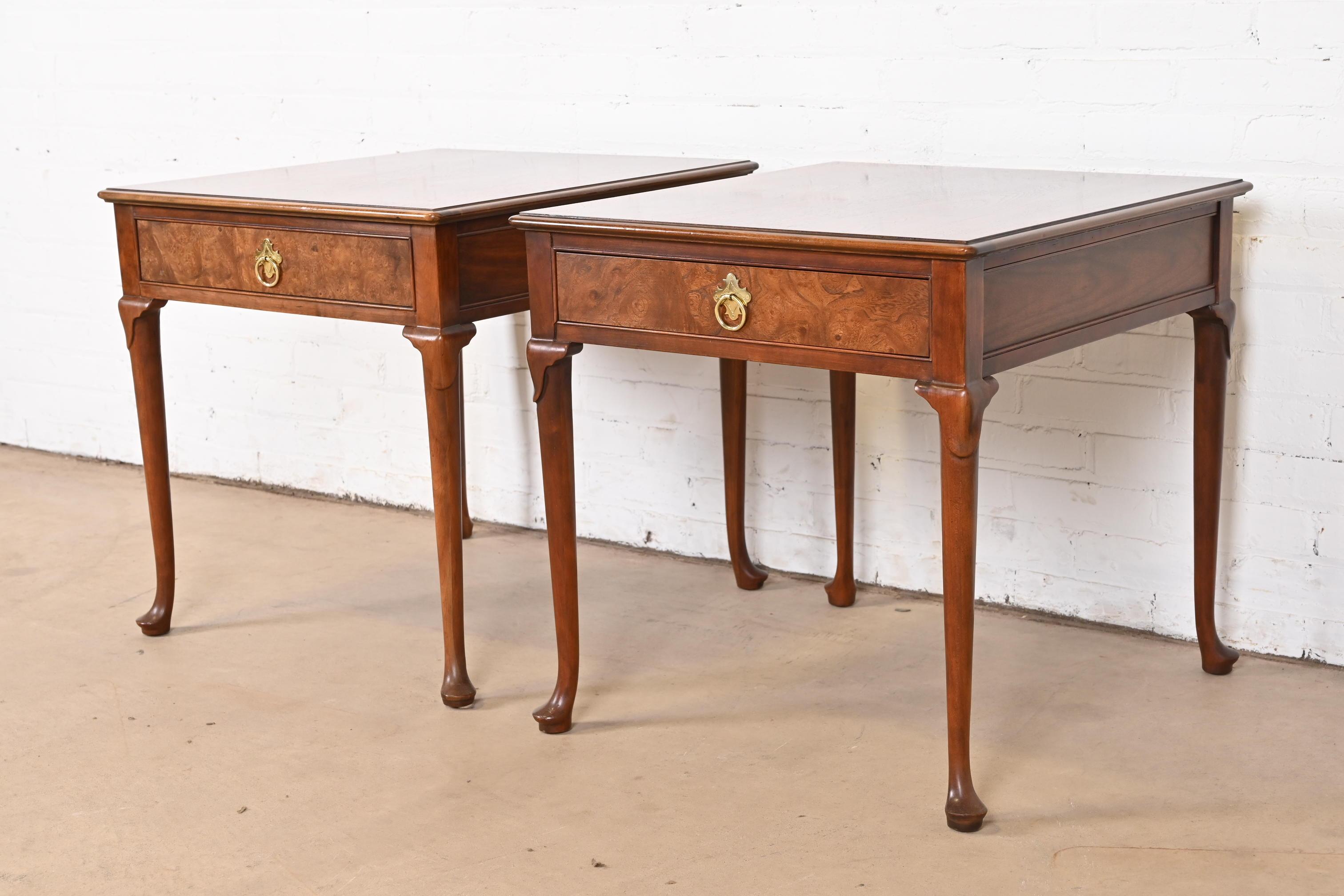 Late 20th Century Baker Furniture Regency Burled Walnut Nightstands or Side Tables, Pair For Sale