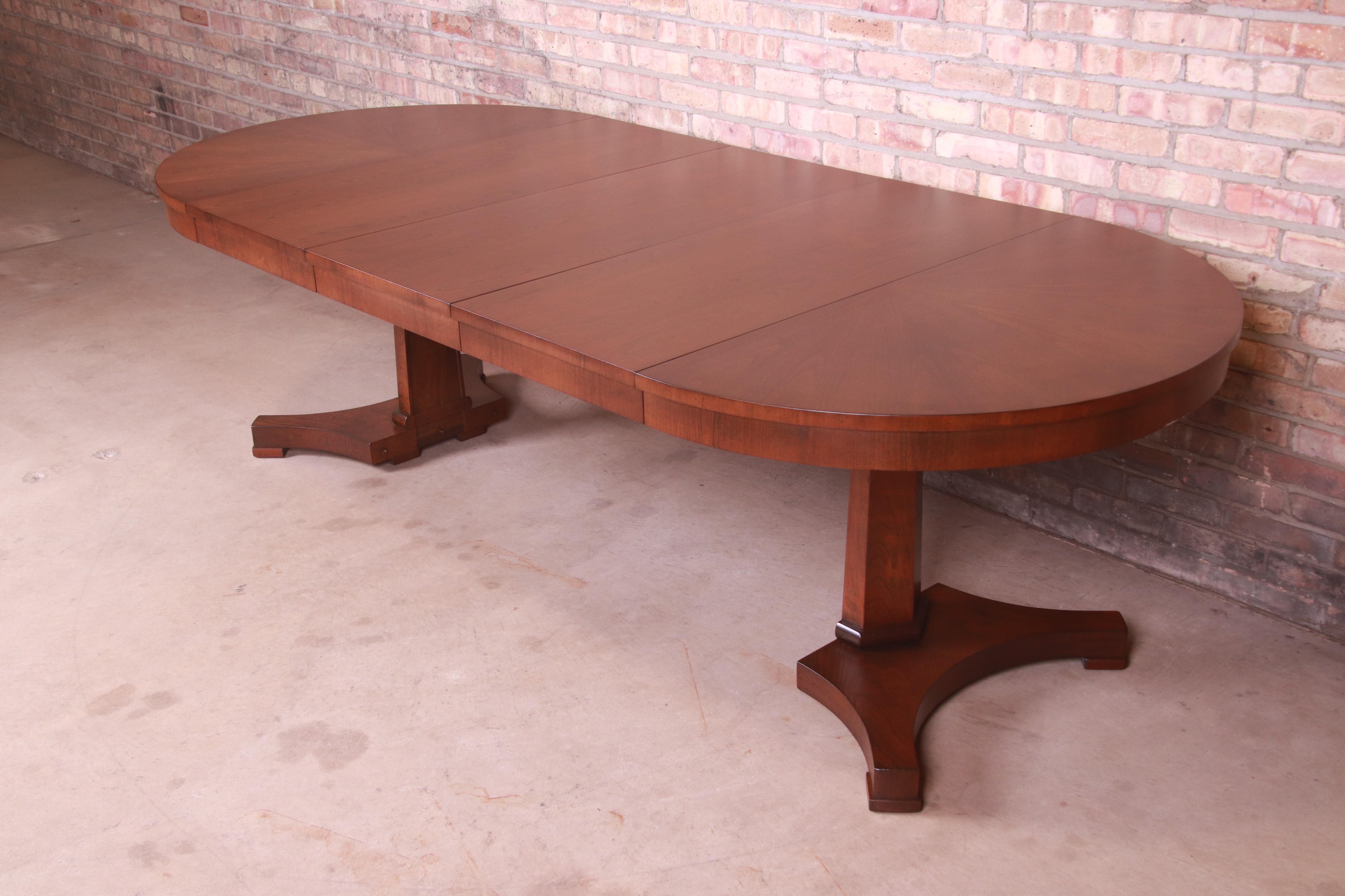 Baker Furniture Regency Cherry Wood Pedestal Dining Table, Newly Refinished In Good Condition In South Bend, IN