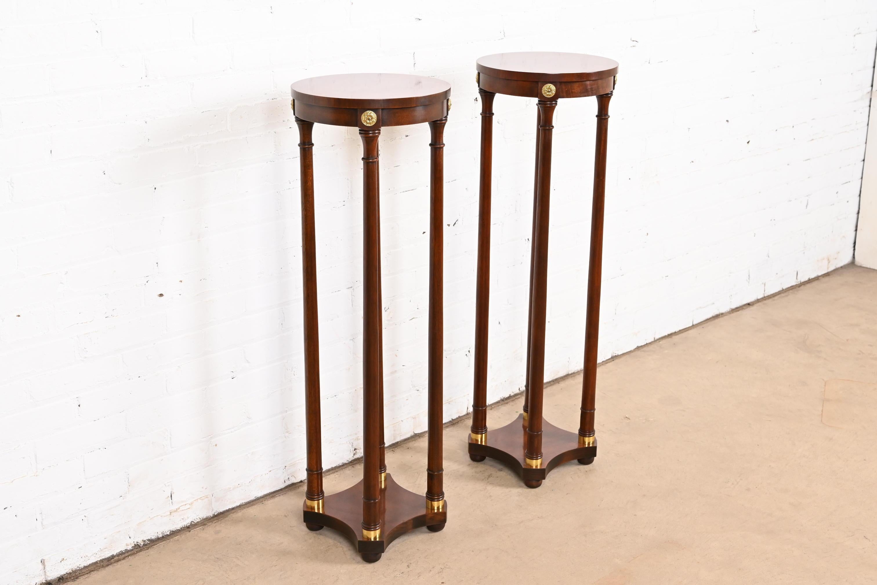 Baker Furniture Regency Mahogany and Brass Pedestal Plant Stands, Pair In Good Condition In South Bend, IN
