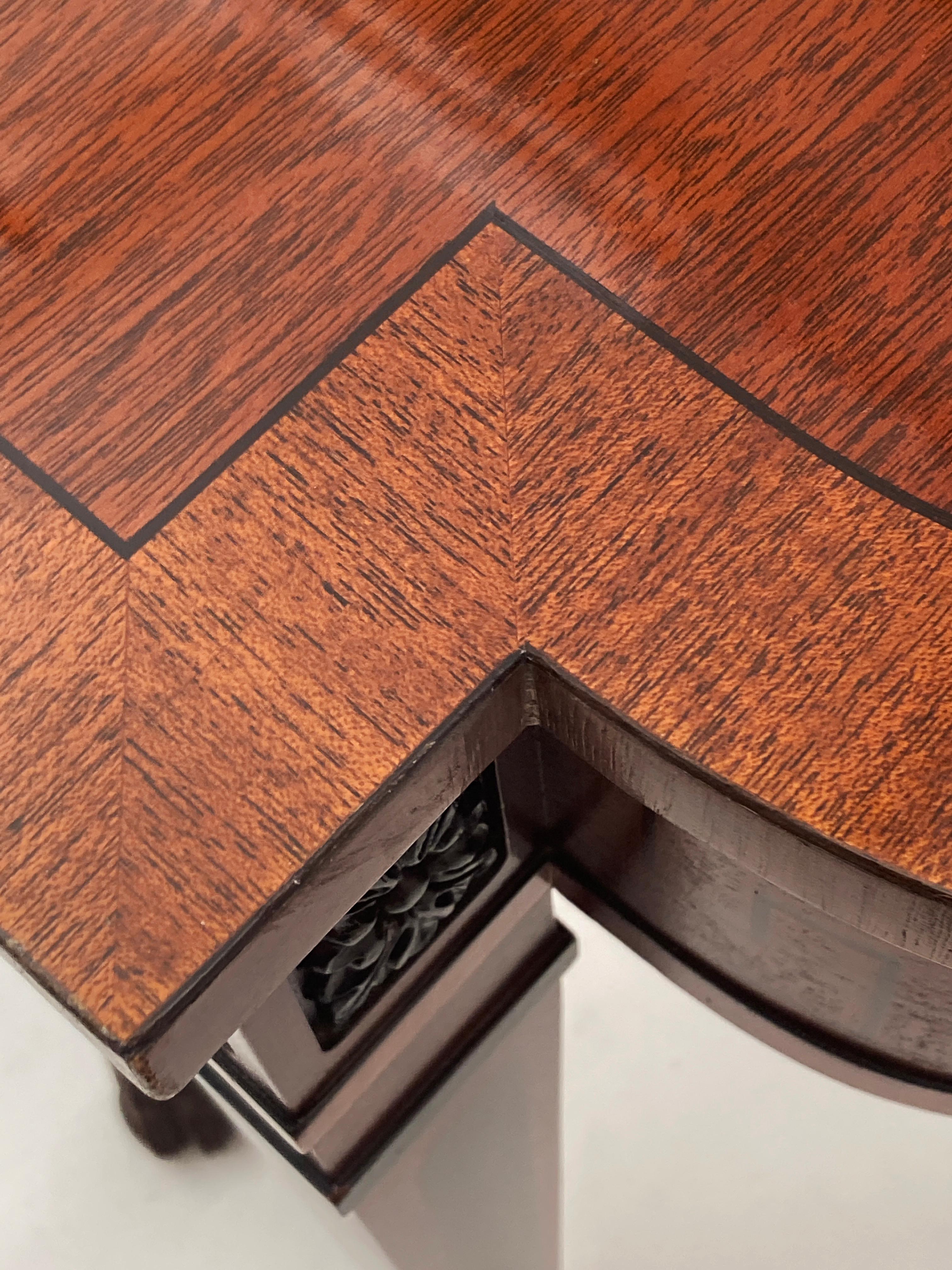 Baker Furniture Regency Mahogany Console Table with Ebonized Greek Key Inlay  For Sale 8