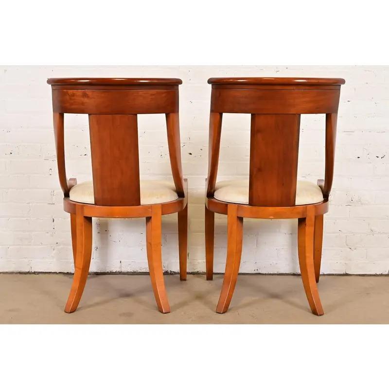 Baker Furniture Regency Solid Cherry Wood Dining Chairs, Set of Four im Angebot 4