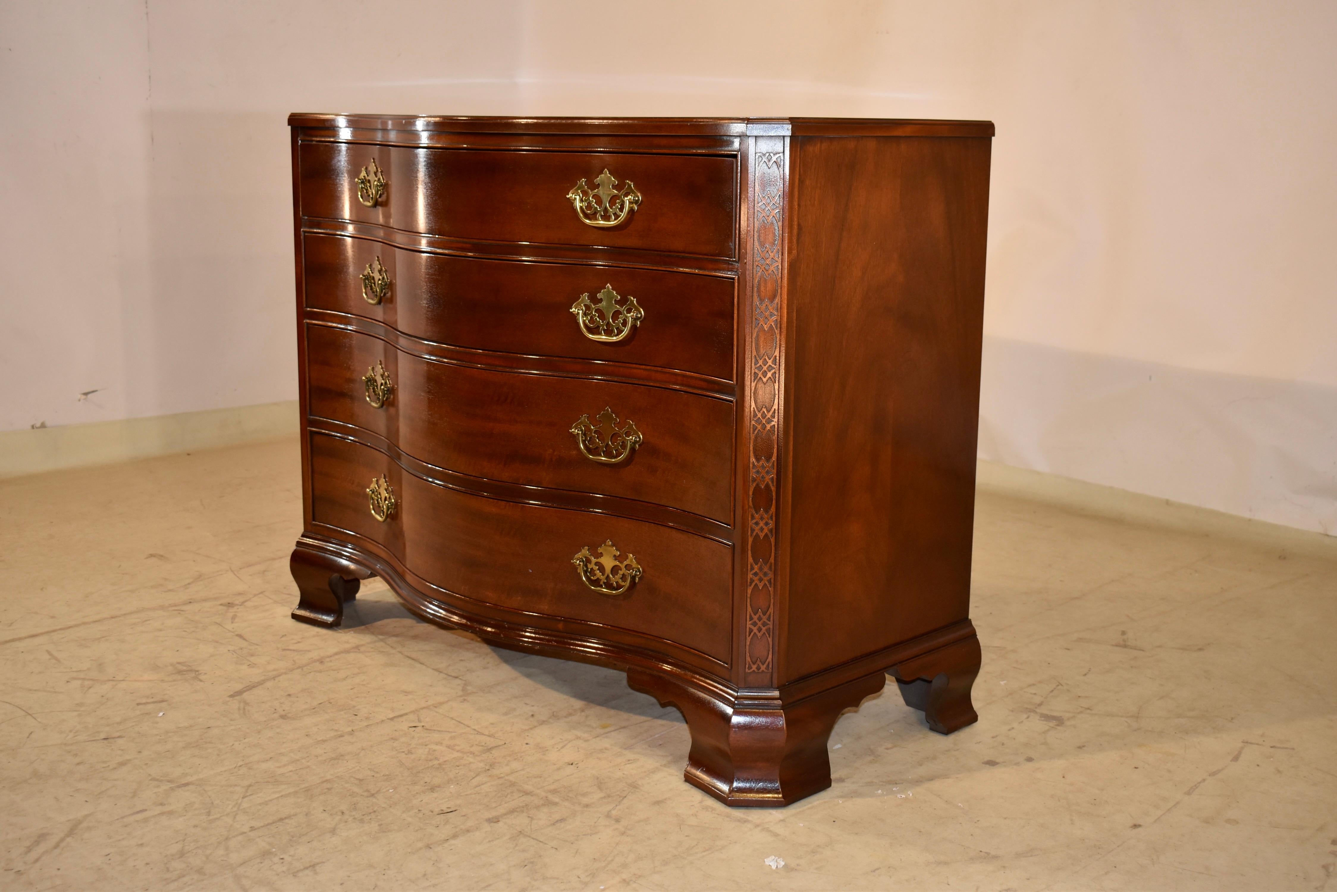 Baker Furniture Serpentinenkommode mit Schubladenschrank, ca. 1960er Jahre (Messing) im Angebot