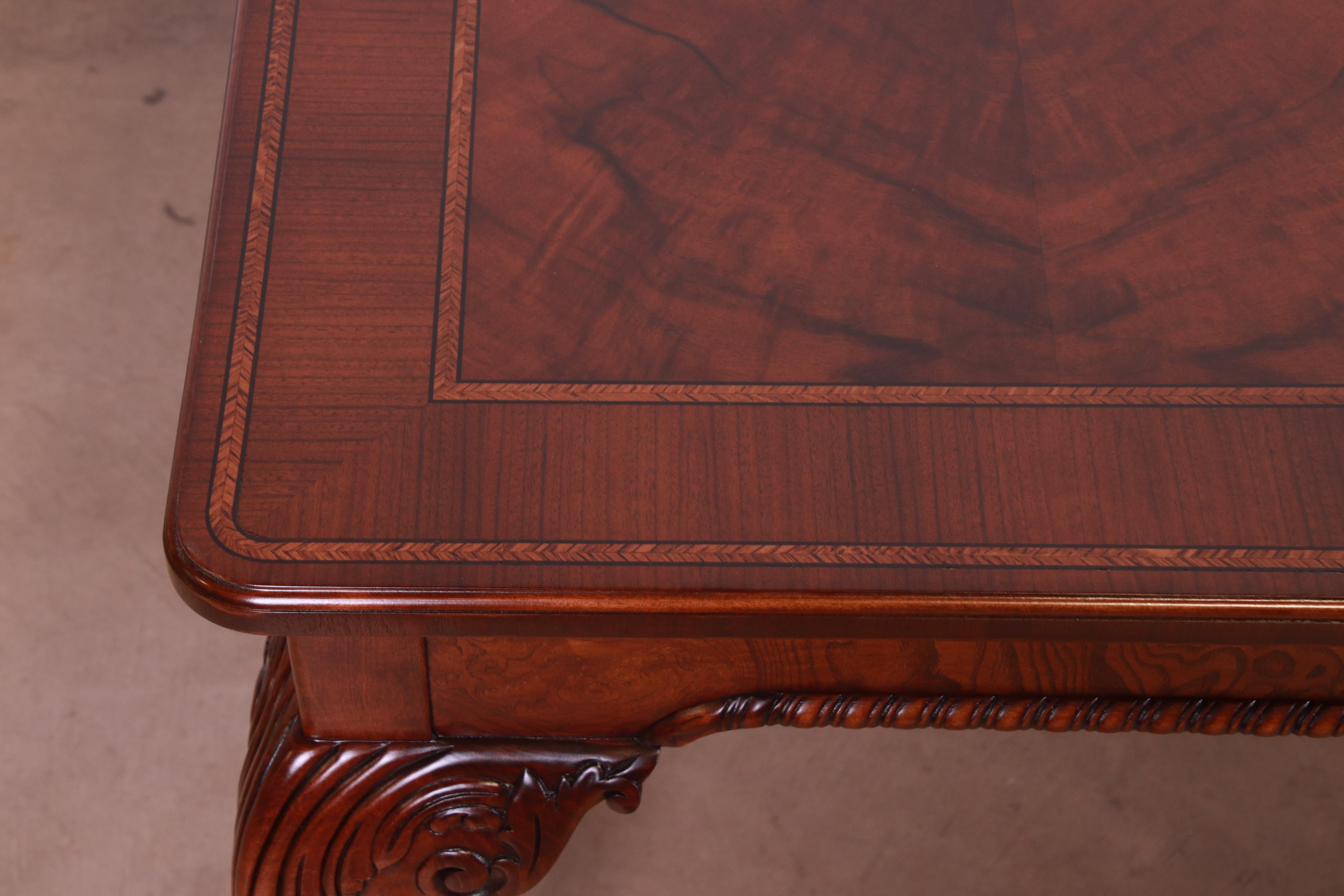 Baker Furniture Stately Homes Chippendale Burled Walnut Dining Table, Refinished For Sale 8