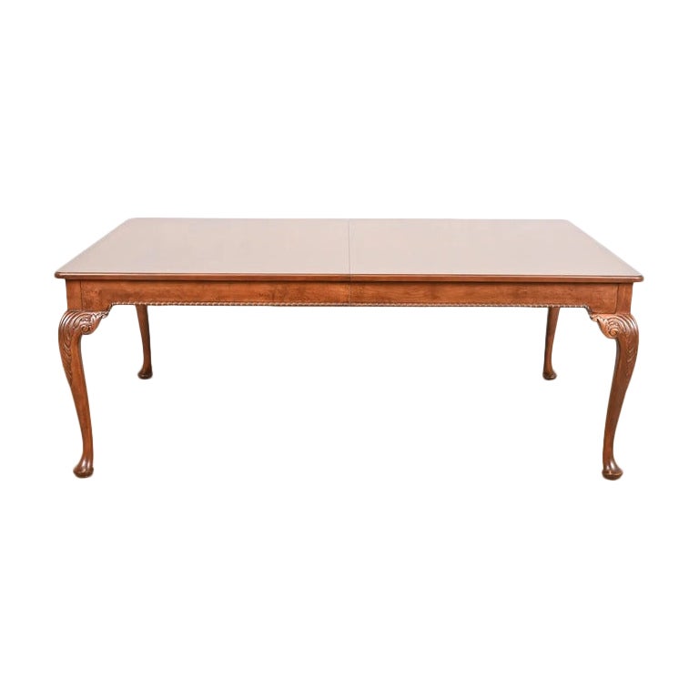 Baker Furniture Stately Homes Chippendale Burled Walnut Dining Table, Refinished For Sale
