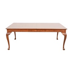 Baker Furniture Stately Homes Chippendale Esszimmertisch aus Nussbaum, neu lackiert