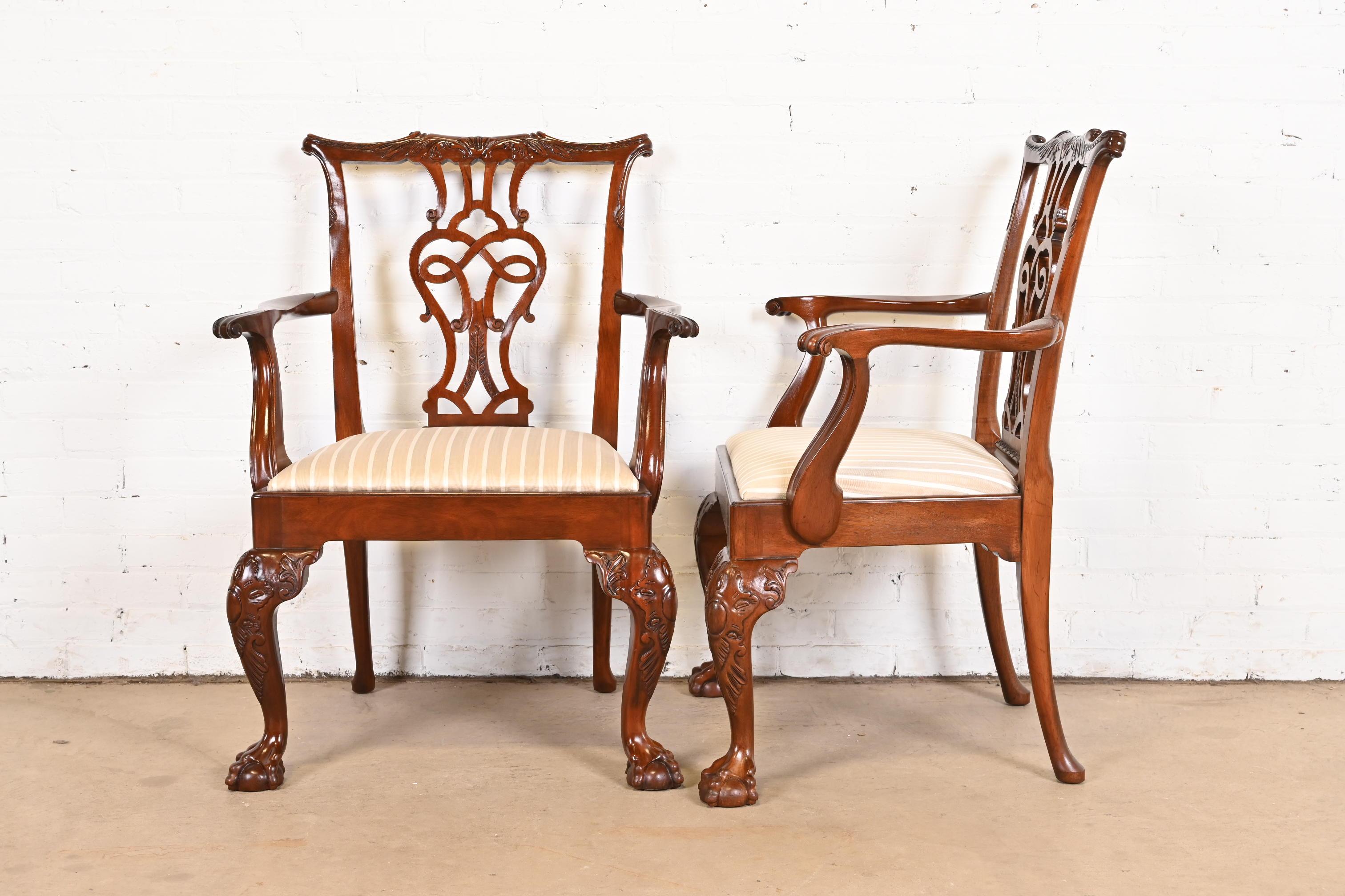 Baker Furniture Stately Homes Chippendale Carved Mahogany Dining Chairs, Eight For Sale 7