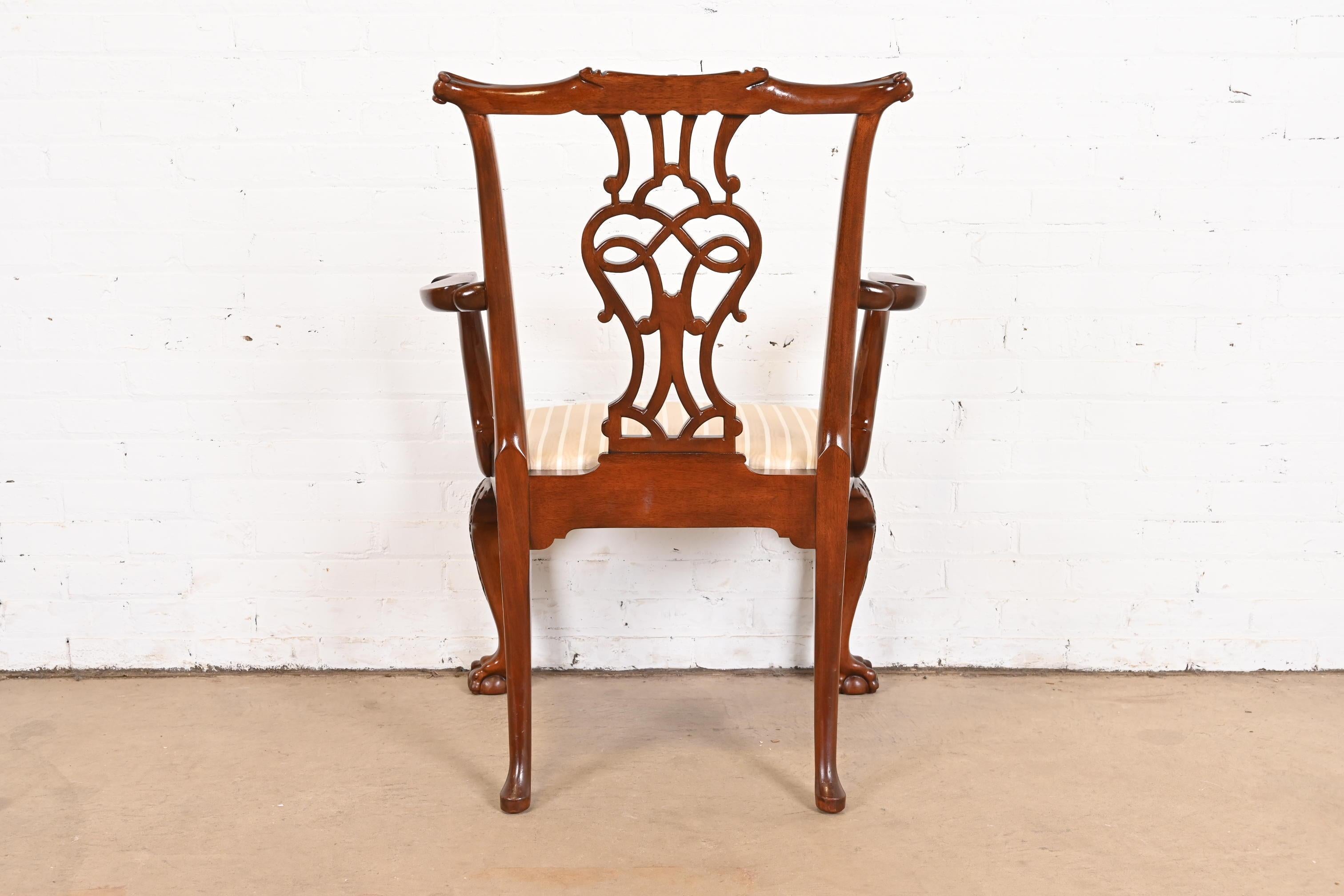 Baker Furniture Stately Homes Chippendale Carved Mahogany Dining Chairs, Eight For Sale 10