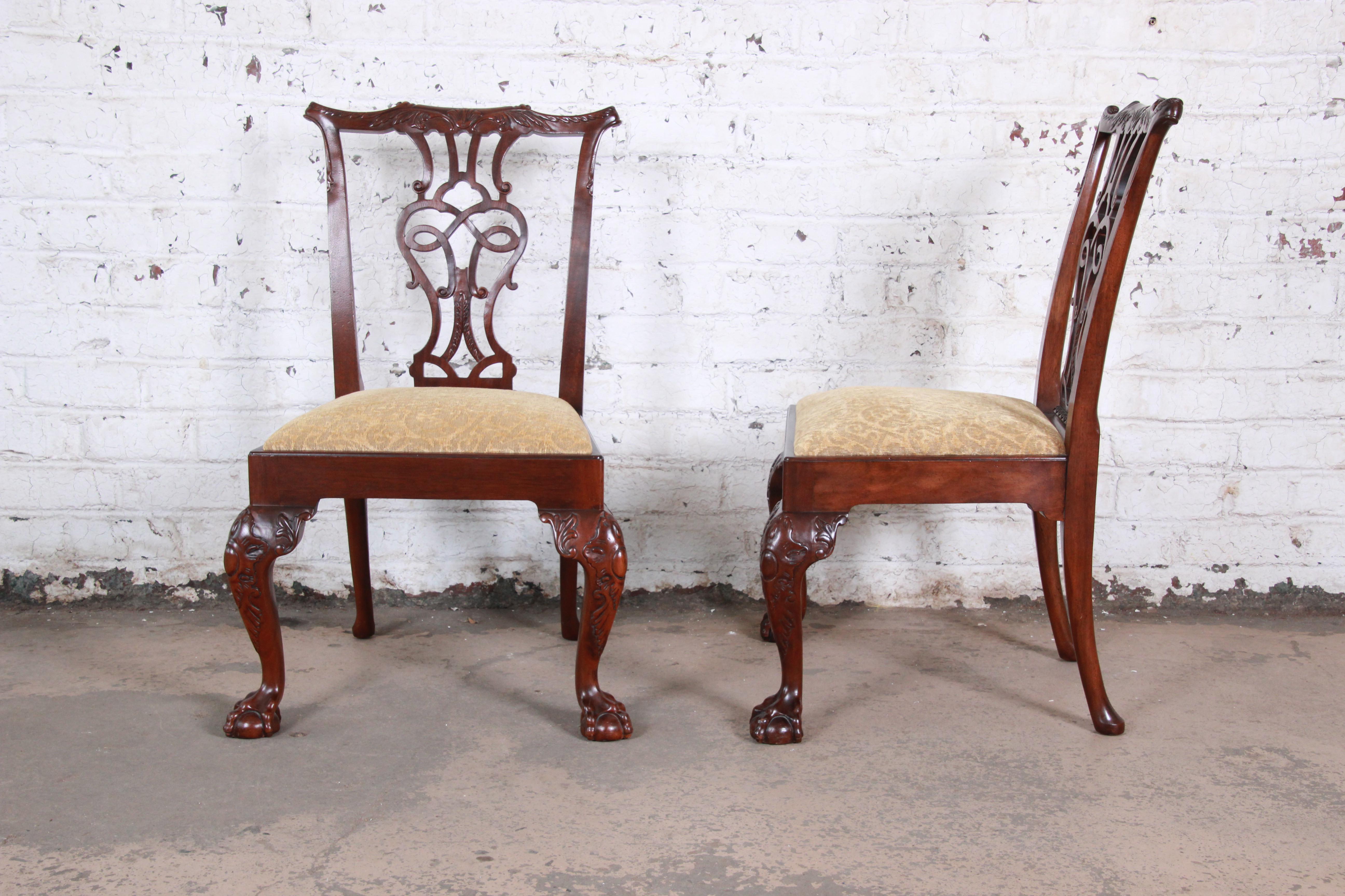 Late 20th Century Baker Furniture Stately Homes Chippendale Mahogany Dining Chairs, Set of 12