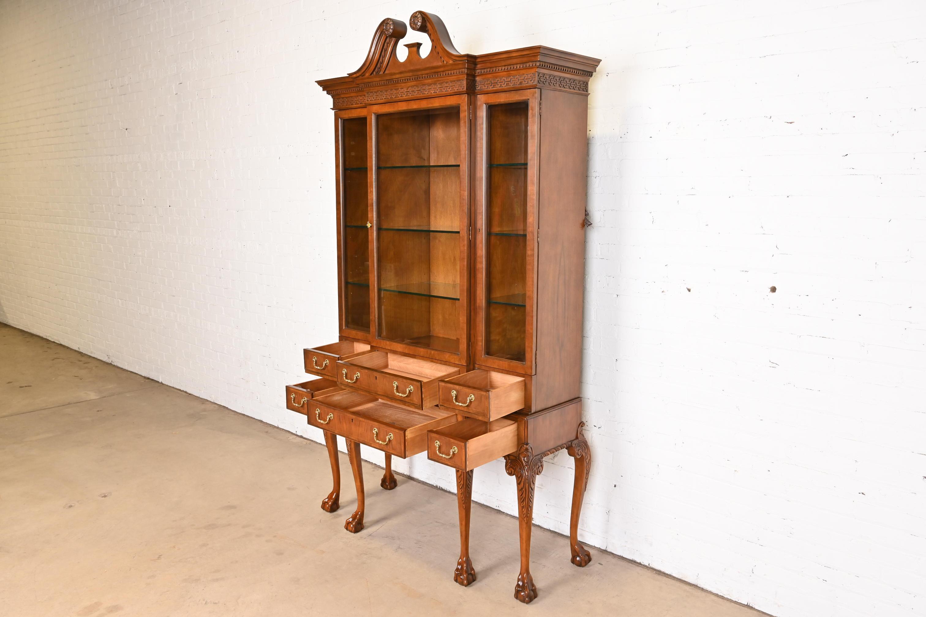 Baker Furniture Stately Homes Chippendale Walnut Breakfront Cabinet or Bookcase For Sale 2