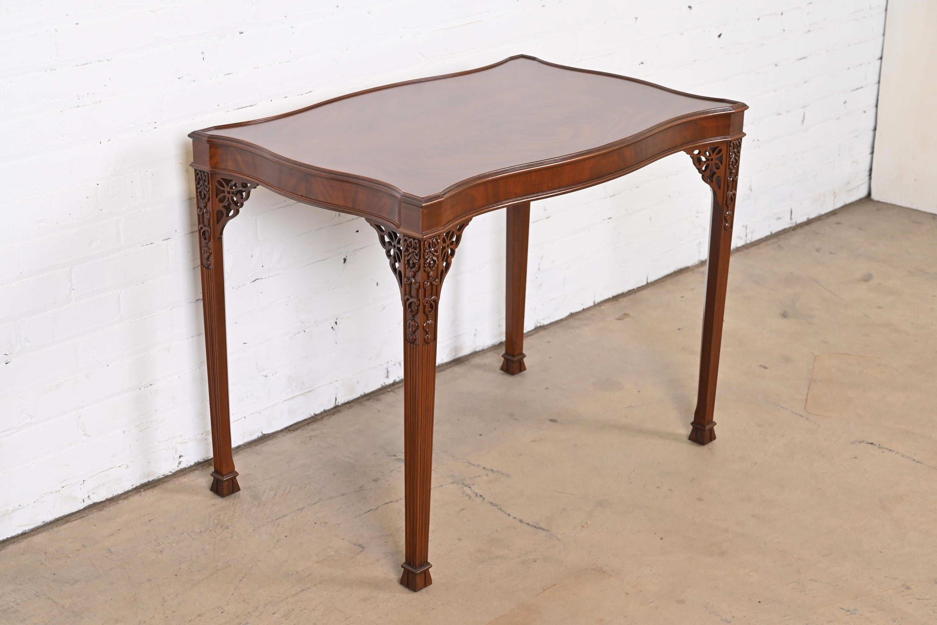 Late 20th Century Baker Furniture Stately Homes Collection Carved Mahogany Tea Table, Refinished For Sale
