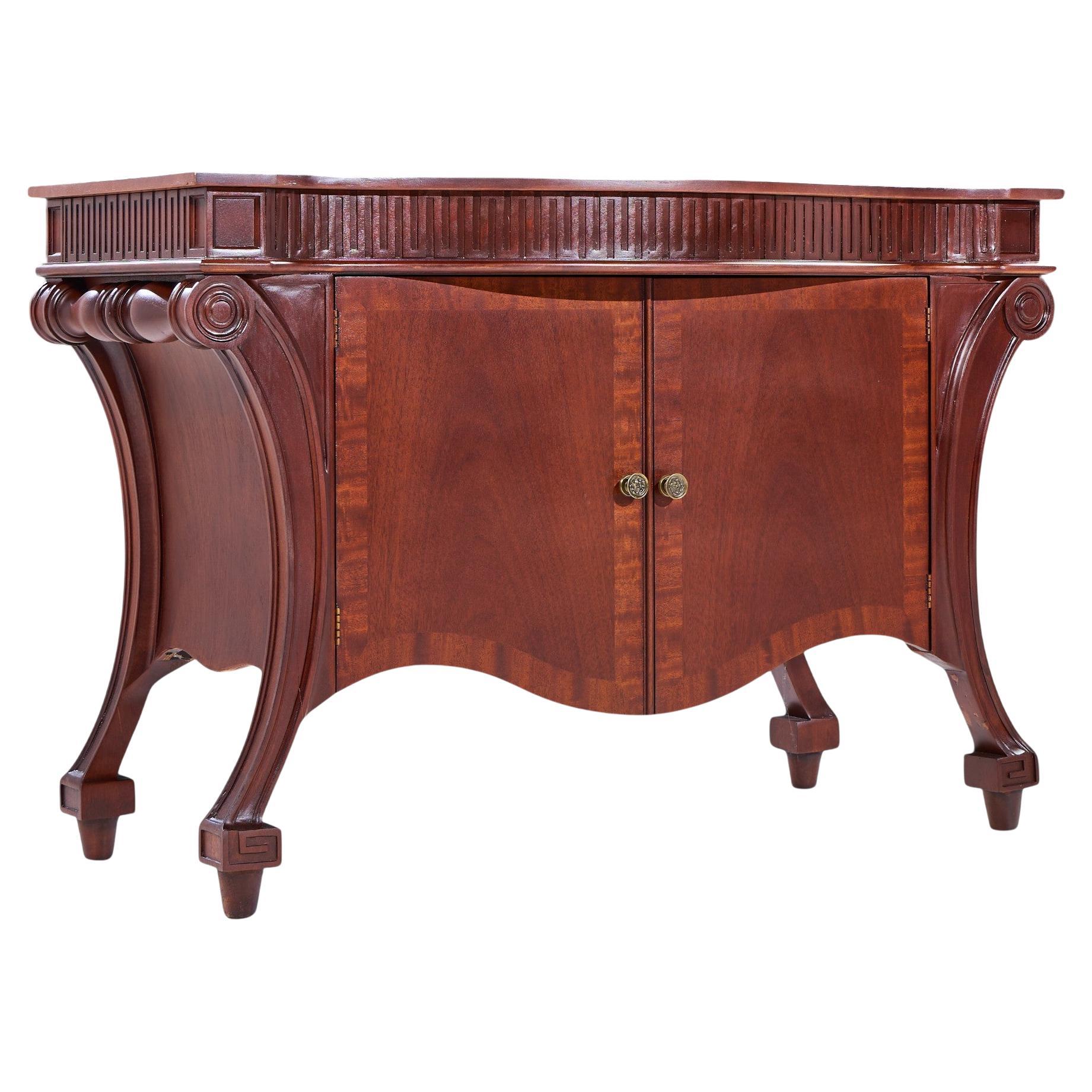 Baker Furniture Colección Stately Homes Credenza cómoda de caoba