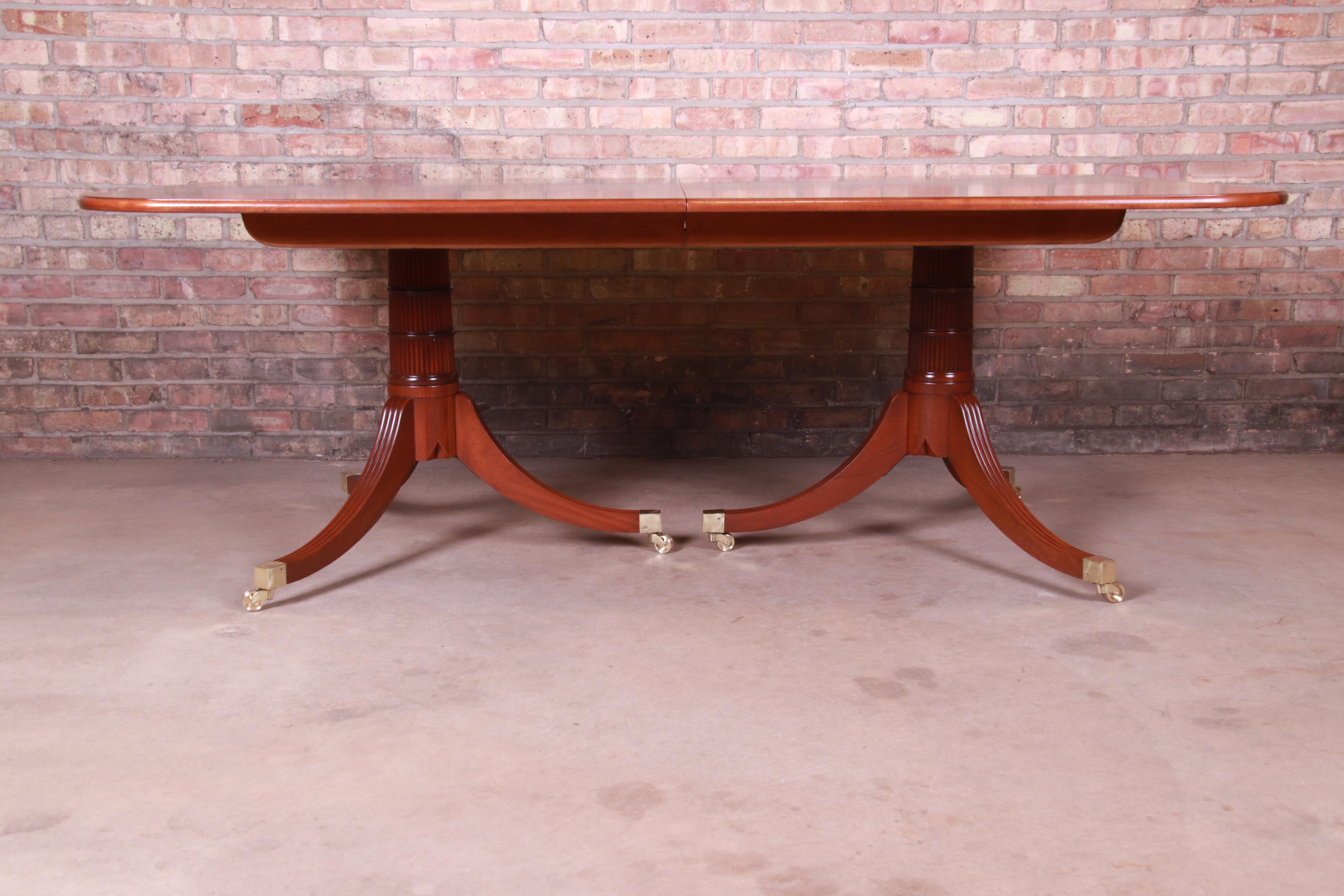 Baker Furniture Stately Homes Georgian Banded Mahogany Dining Table, Restored 2